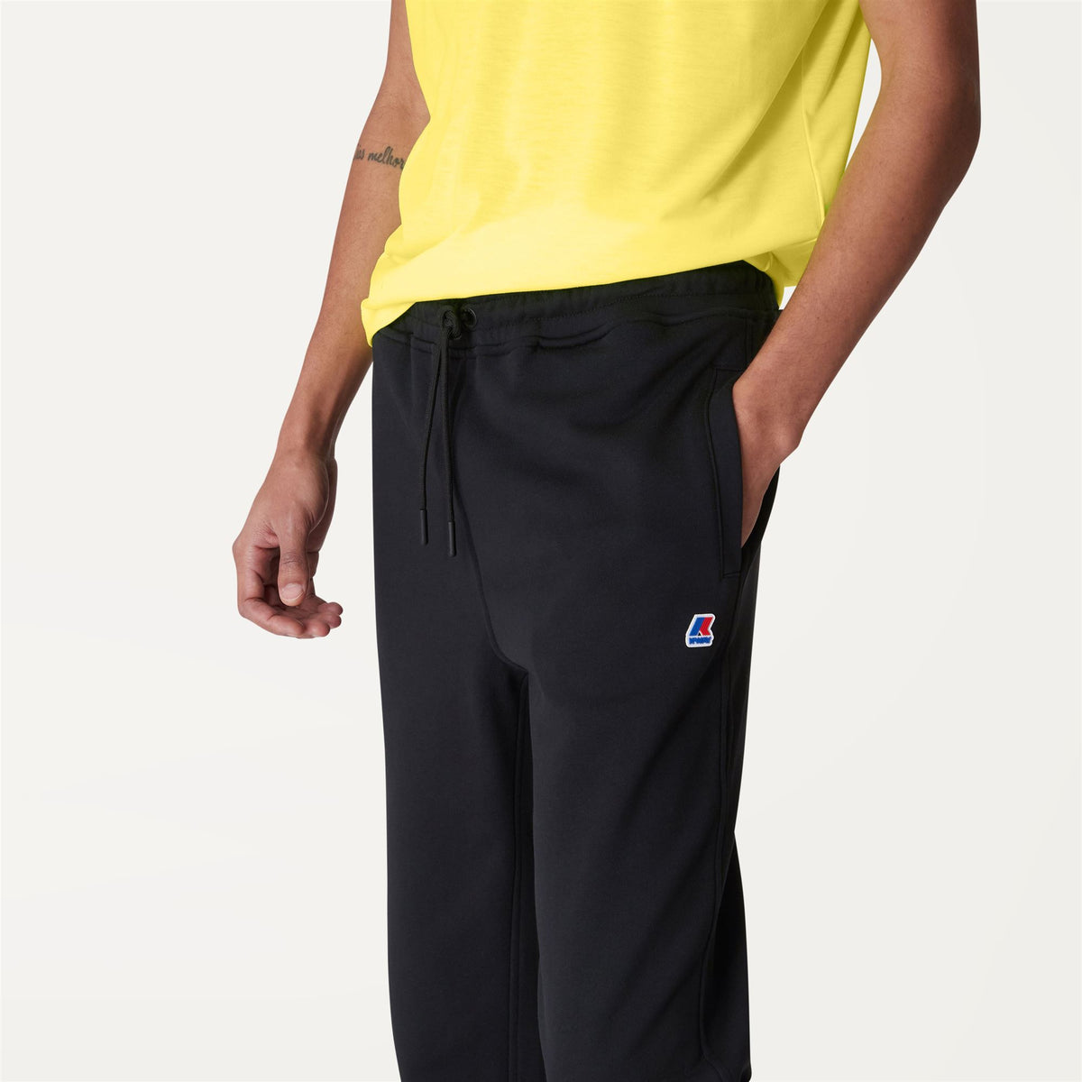 Pants_Man_Mick_Sport Trousers_Black Pure - Commercial 7
