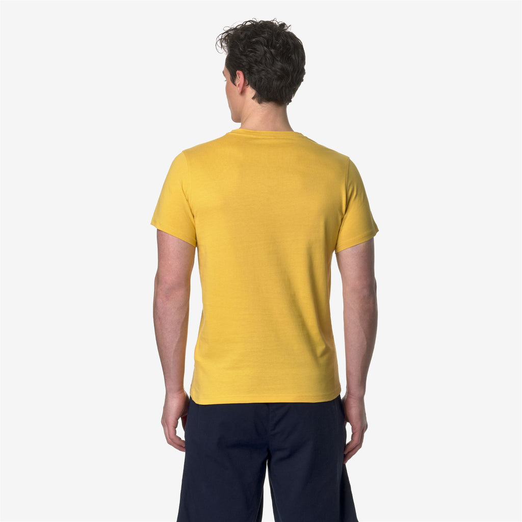 T-Shirts & Top_Man_Sigur_T-Shirt_Yellow Mimosa - Commercial 6
