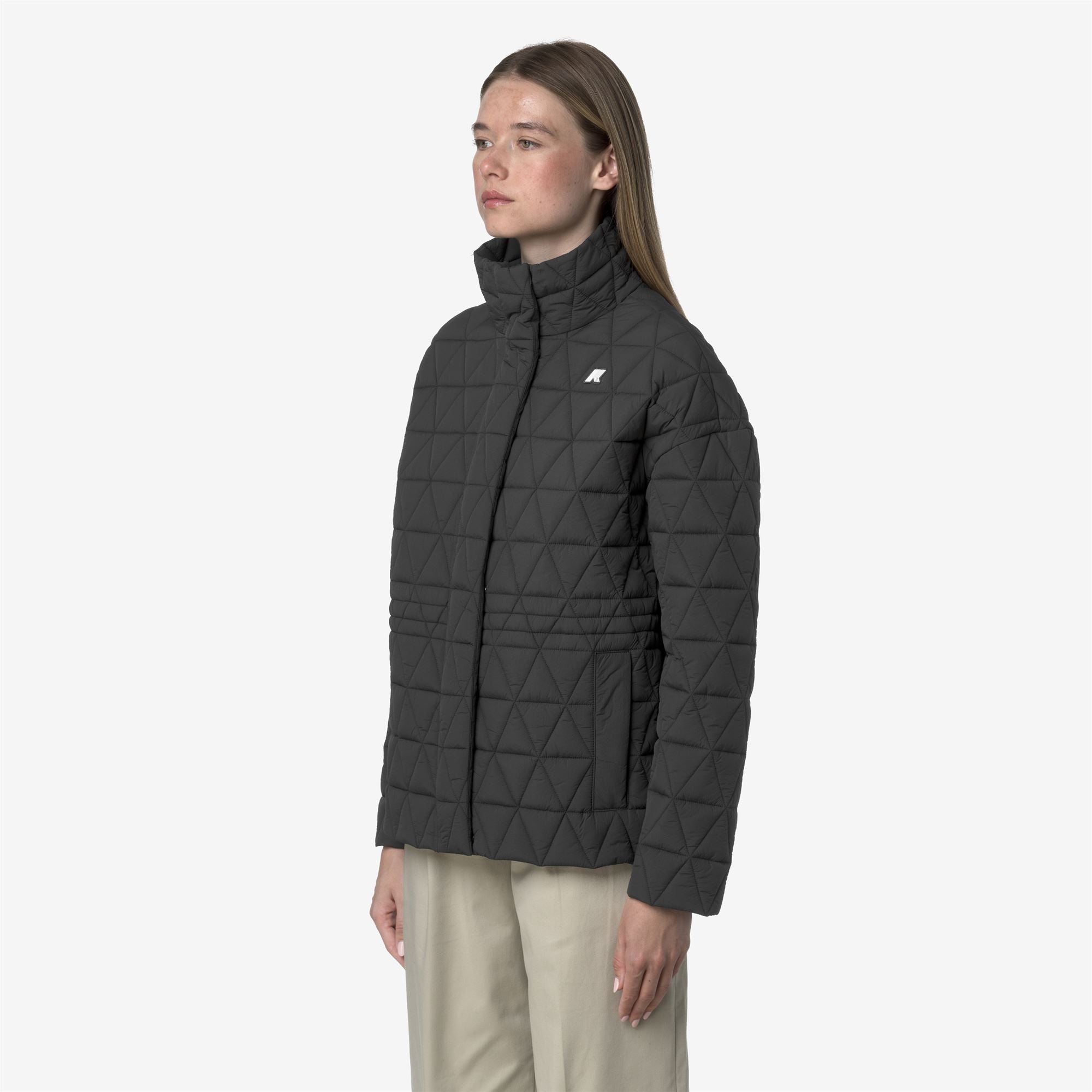 Jackets_WOMAN_SELENE DIAMOND QUILTED WARM_Mid_Grey Shadow Dk - Commercial 5