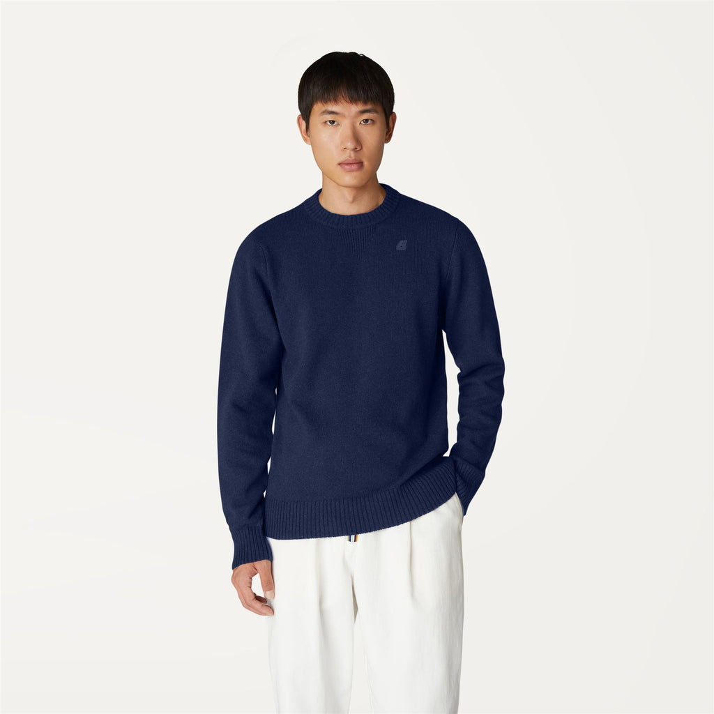 Knitwear_MAN_SEBASTIEN LAMBSWOOL_Pull Over_Blue Depth - Commercial 4