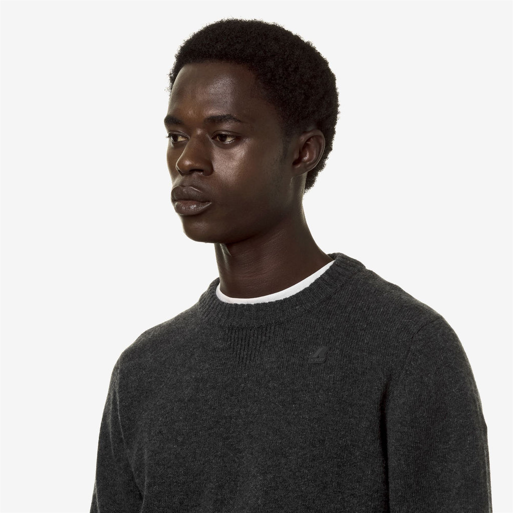 Knitwear_MAN_SEBASTIEN LAMBSWOOL_Pull Over_BLACK OYSTER - Commercial 7
