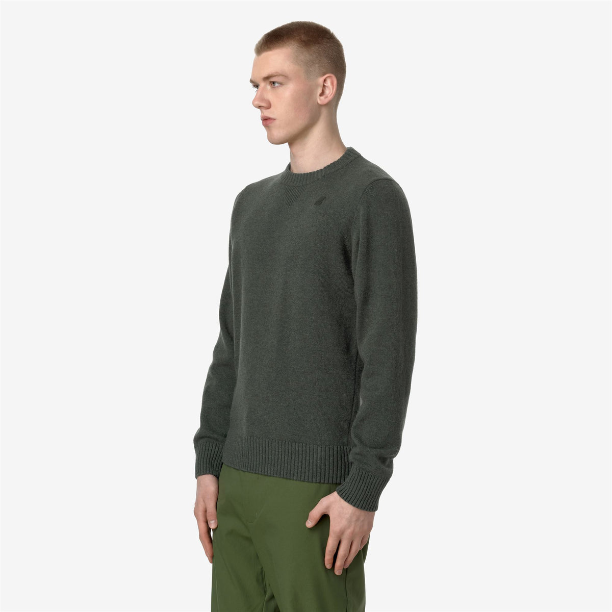 Knitwear_MAN_SEBASTIEN LAMBSWOOL_Pull Over_GREEN BLACKISH - Commercial 5