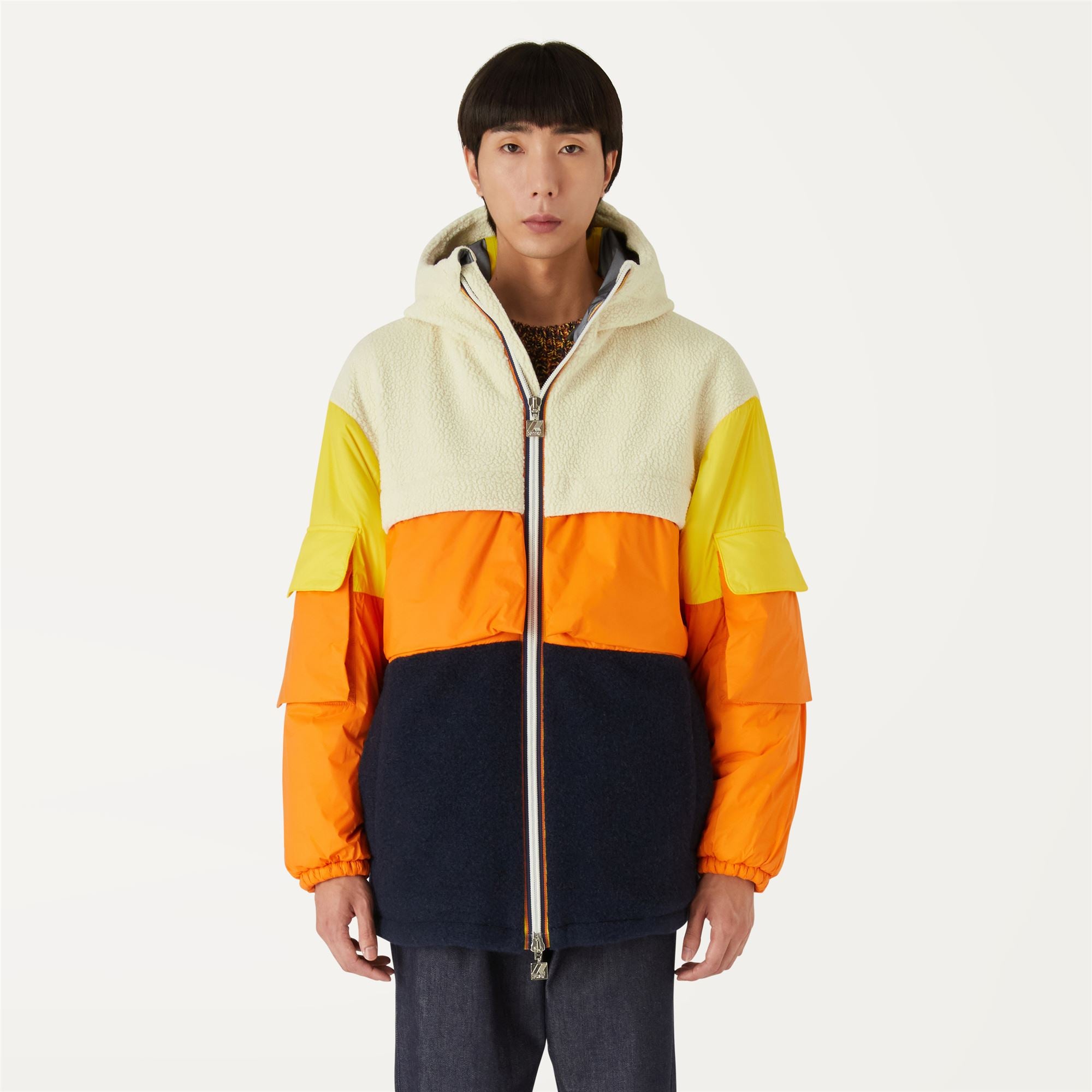 Jackets_Man_CLAUMIX SHERPA NYLON BLANKET_Mid_WHITE-BLUE-ORANGE-YELLOW - Commercial 4
