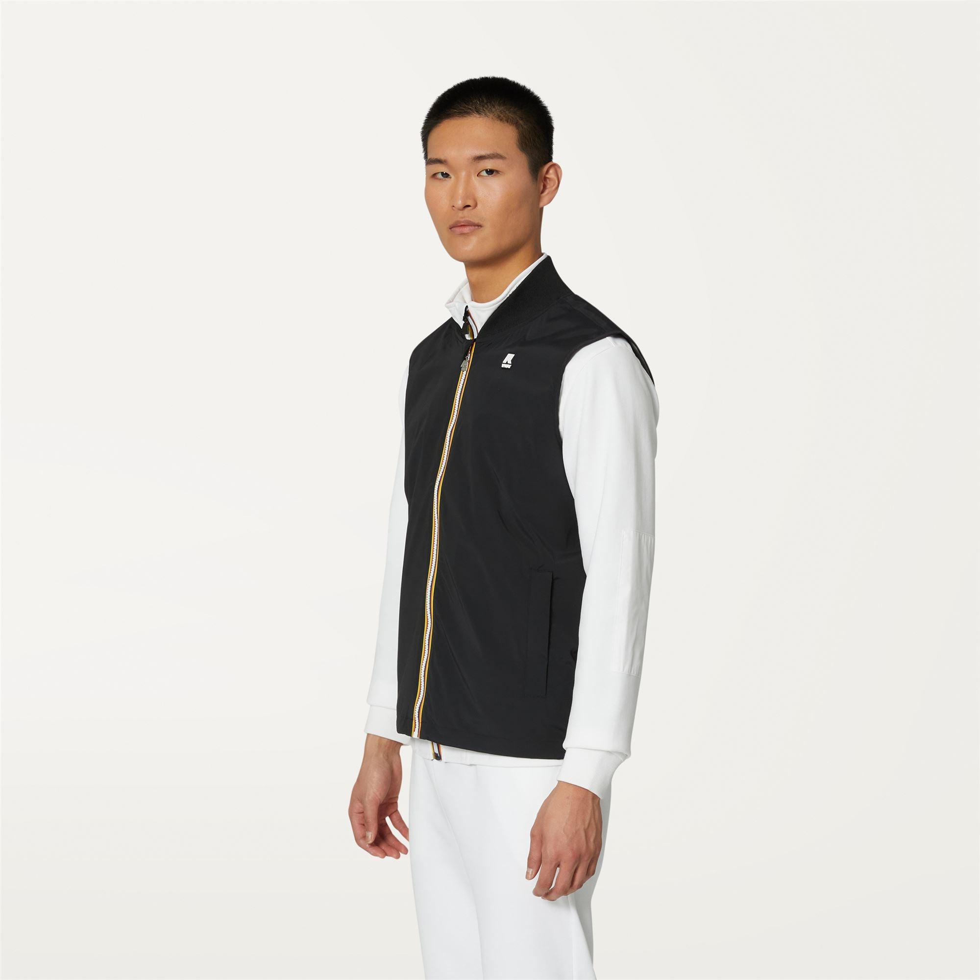 Jackets_MAN_VALLY STRETCH NYLON JERSEY_Short_Black Pure - Commercial 5