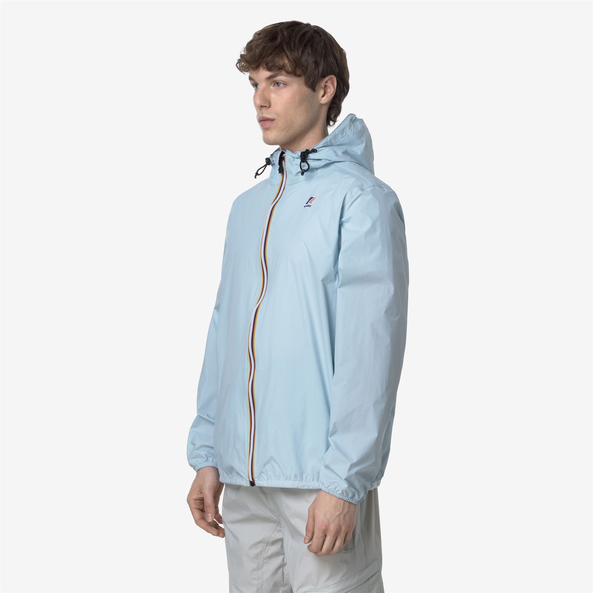 Jackets_UNISEX_LE VRAI 4.0 CLAUDE_Mid_Blue Baby - Commercial 5