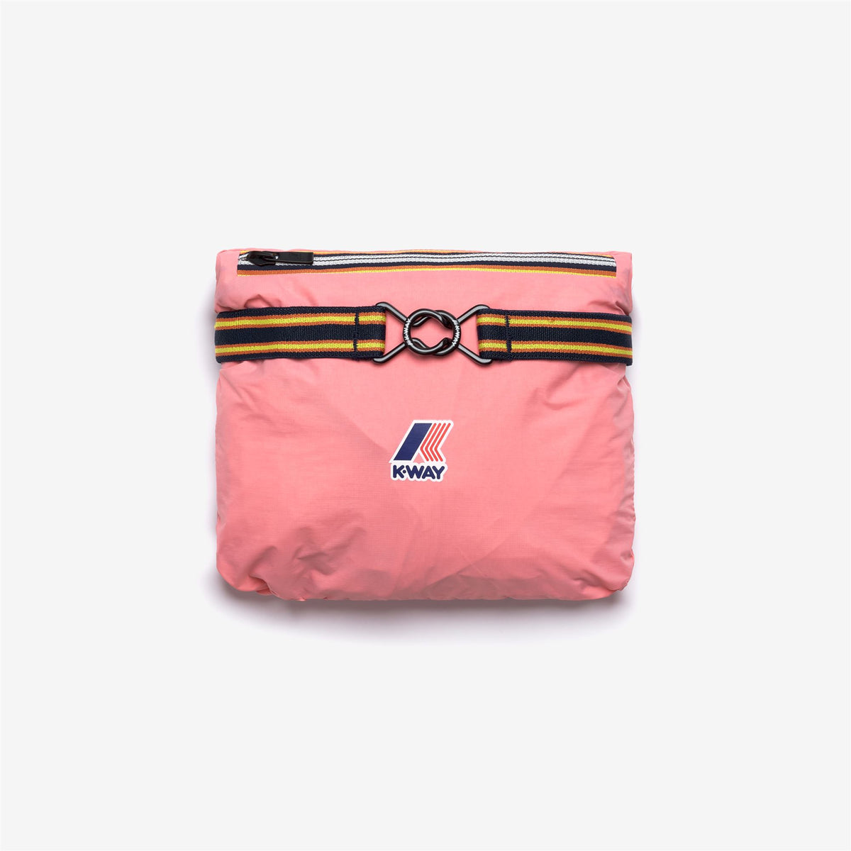 Jackets_UNISEX_LE VRAI 4.0 CLAUDE_Mid_Pink Geranium - Commercial 6