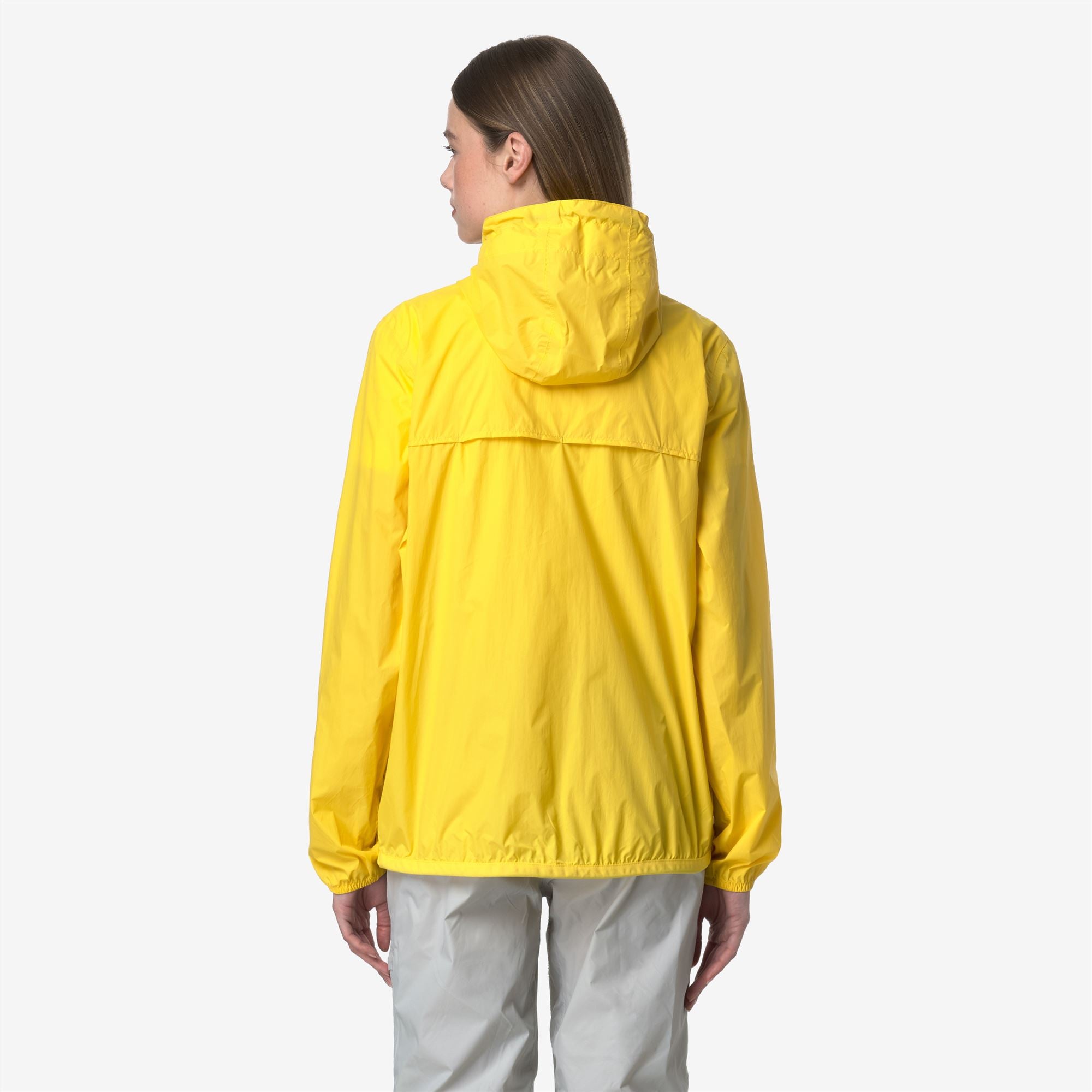Jackets_UNISEX_LE VRAI 4.0 CLAUDE_Mid_Yellow Dk - Commercial 6