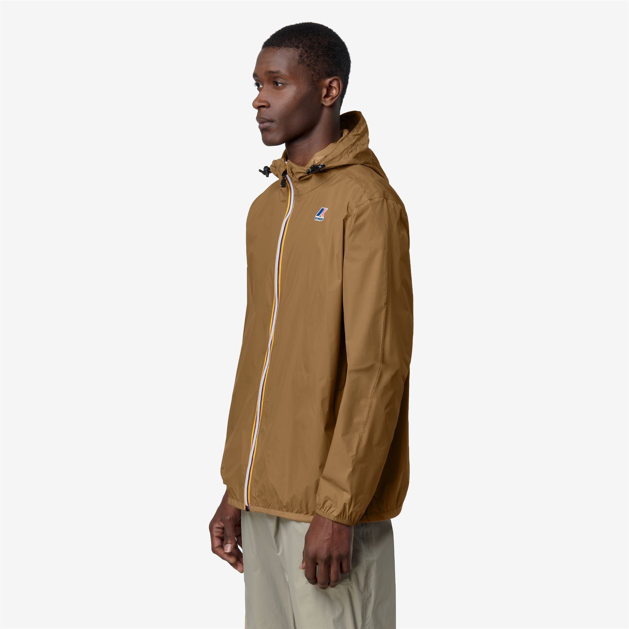 Jackets_UNISEX_LE VRAI 4.0 CLAUDE_Mid_Brown Bistre - Commercial 5