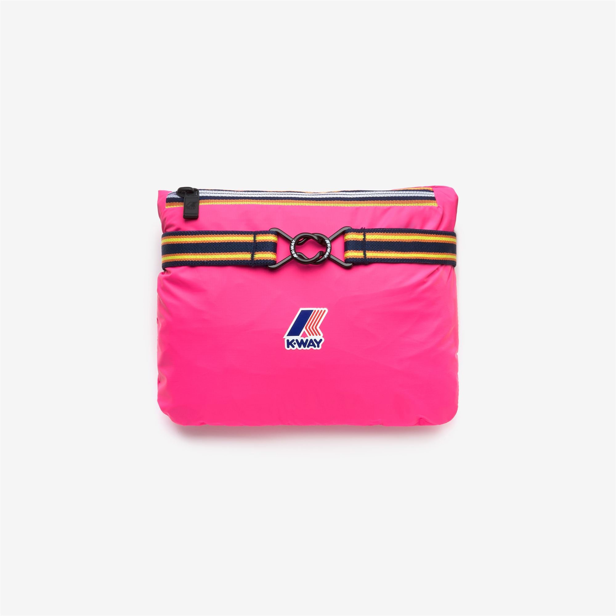 Jackets_UNISEX_LE VRAI 4.0 CLAUDE_Mid_Pink Intense - Commercial 6