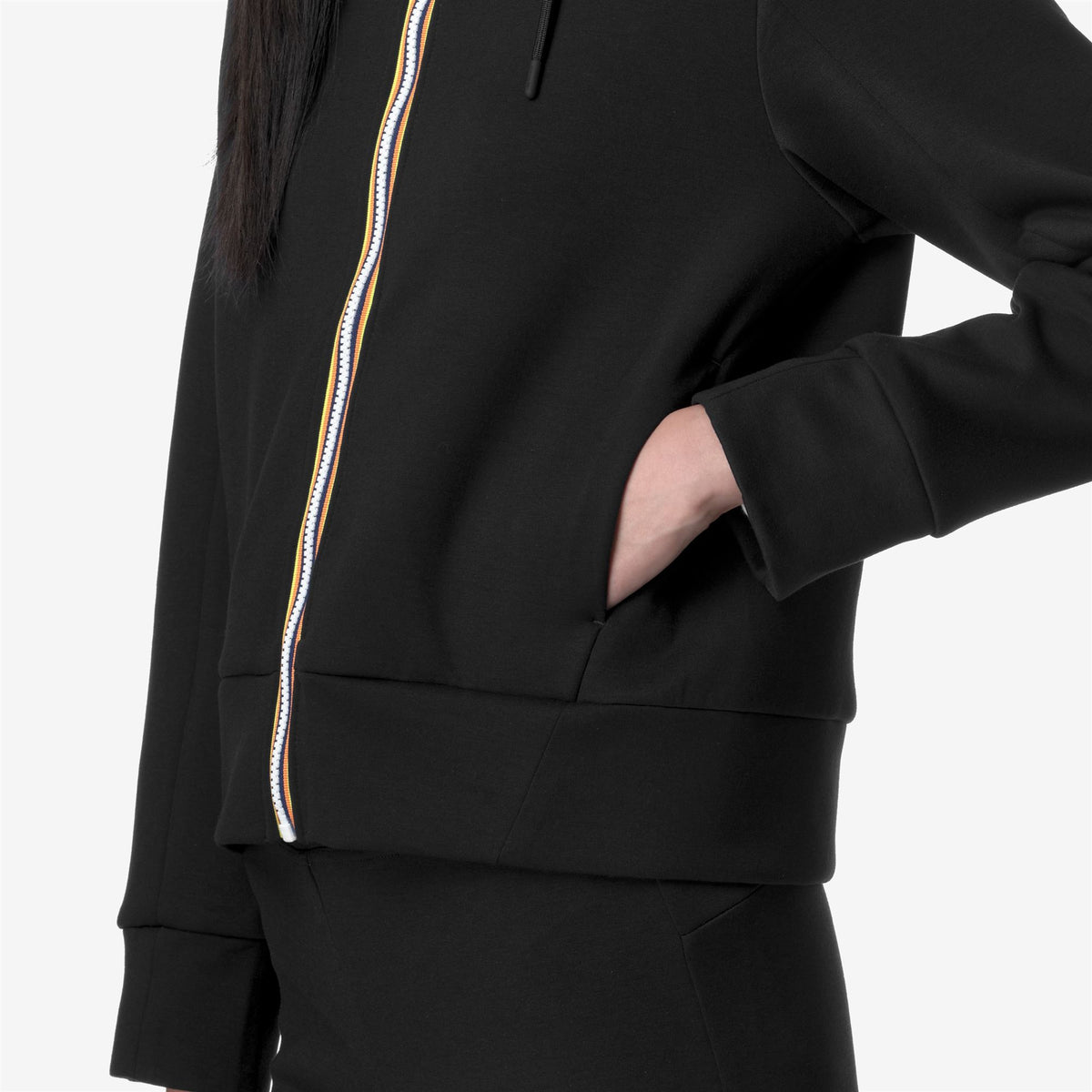 Fleece_WOMAN_DIVINE LIGHT SPACER_Jacket_Black Pure - Commercial 7