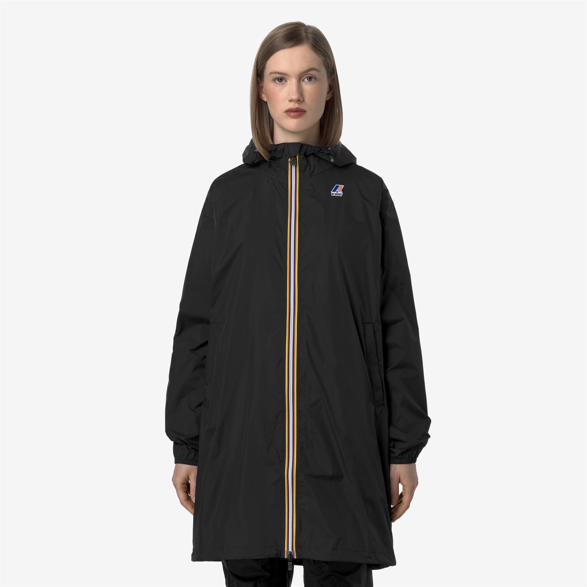 Jackets_UNISEX_LE VRAI 4.0 EIFFEL EAST_Long_Black Pure - Commercial 4