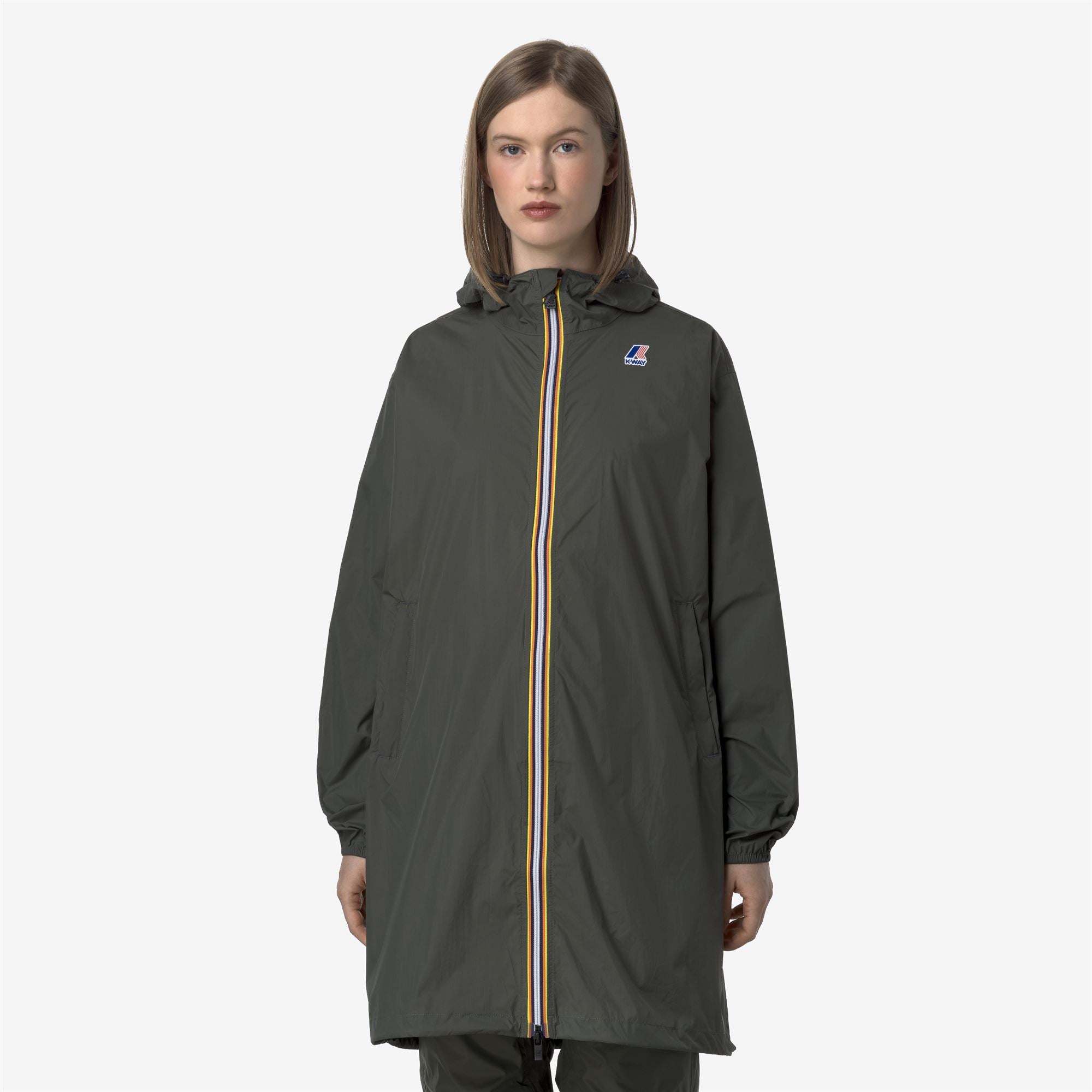 Jackets_UNISEX_LE VRAI 4.0 EIFFEL EAST_Long_GREEN BLACKISH - Commercial 4