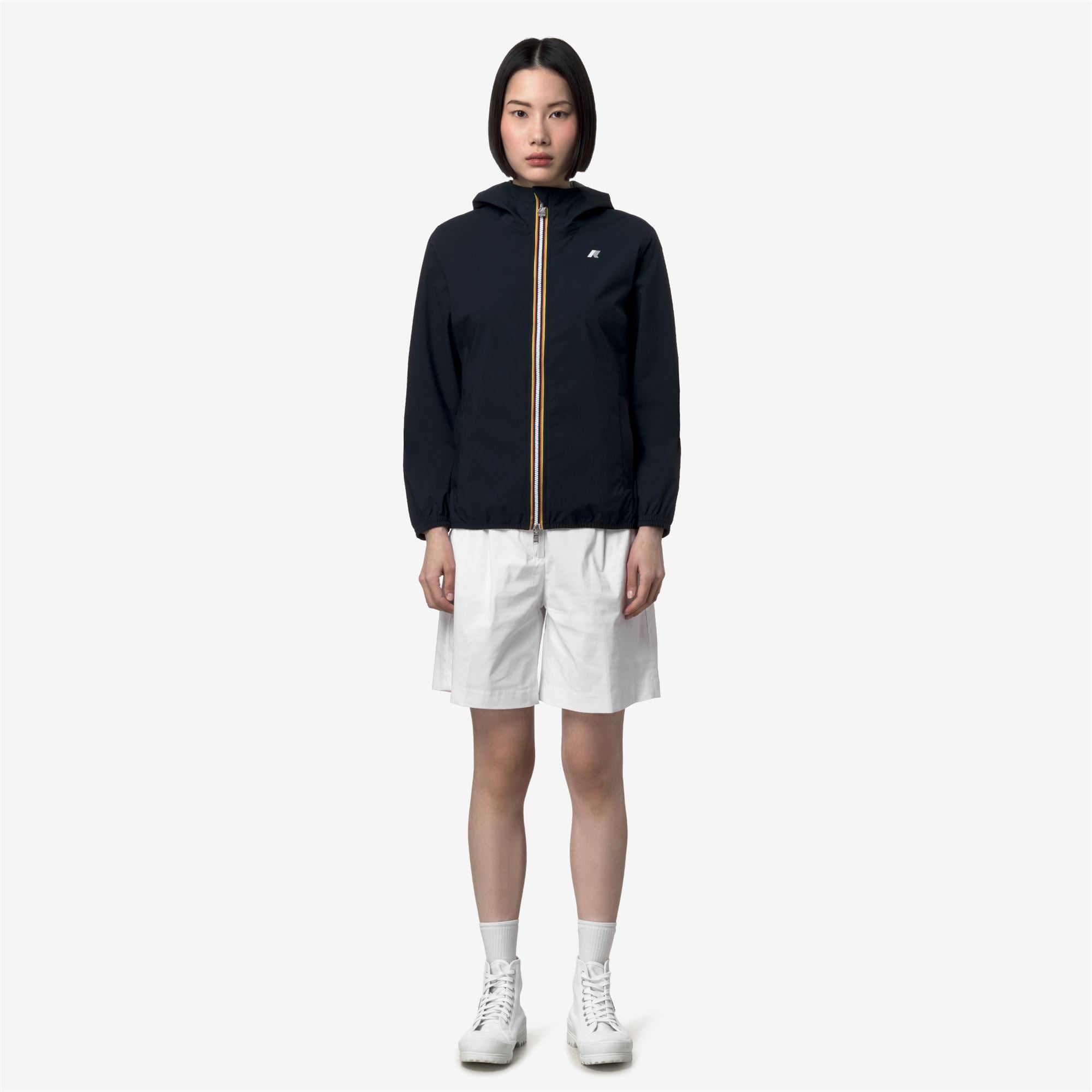 Jackets_Woman_LIL 2.0 STRETCH DOT_Short_Blue Depth - Commercial 4