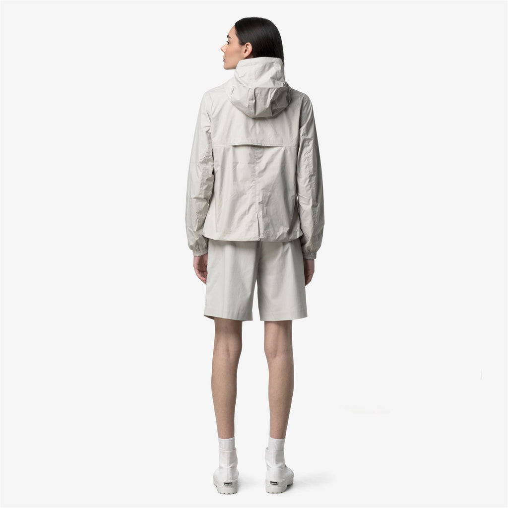 Jackets_Woman_LIL 2.0 PLUS.2 DOUBLE_Short_BEIGE LT - Green Lichen - Commercial 6