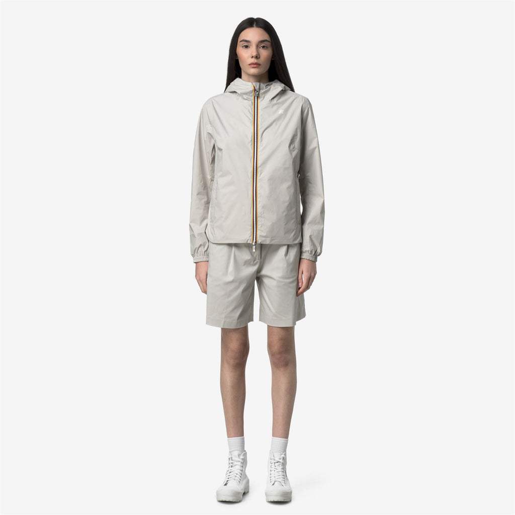 Jackets_Woman_LIL 2.0 PLUS.2 DOUBLE_Short_BEIGE LT - Green Lichen - Commercial 4