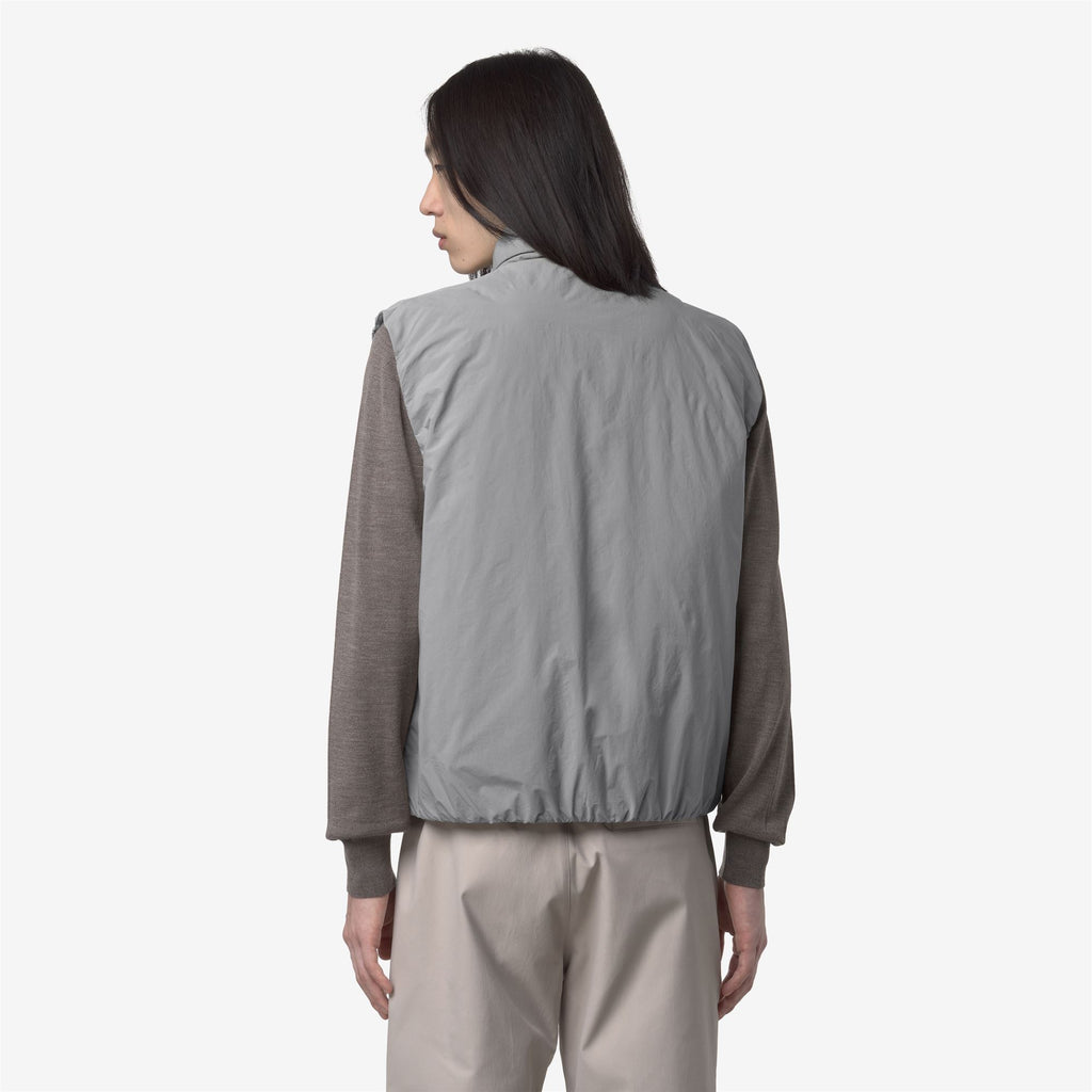 Jackets_Man_VALEN PLAIN WARM_Vest_Grey Frost - Commercial 6