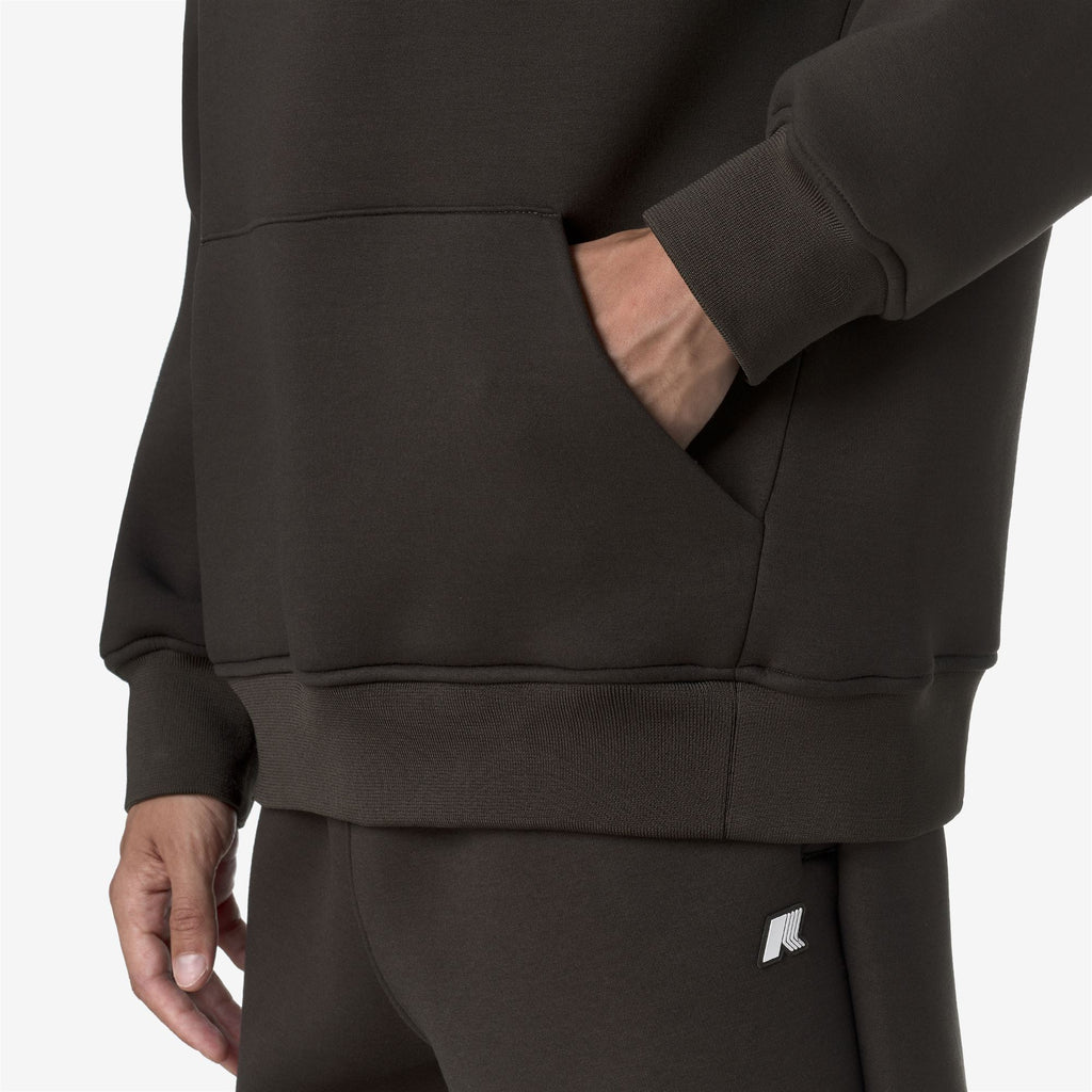 Fleece_MAN_BERNIE SPACER_Pull Over_Black Olive - Commercial 7