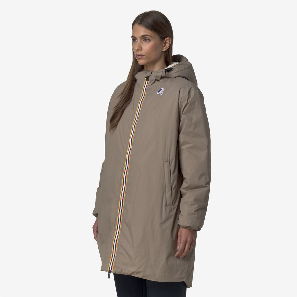 Jackets_UNISEX_LE VRAI 4.0 EIFFEL EAST ORSETTO_3/4 Length_Beige Taupe - Commercial 4