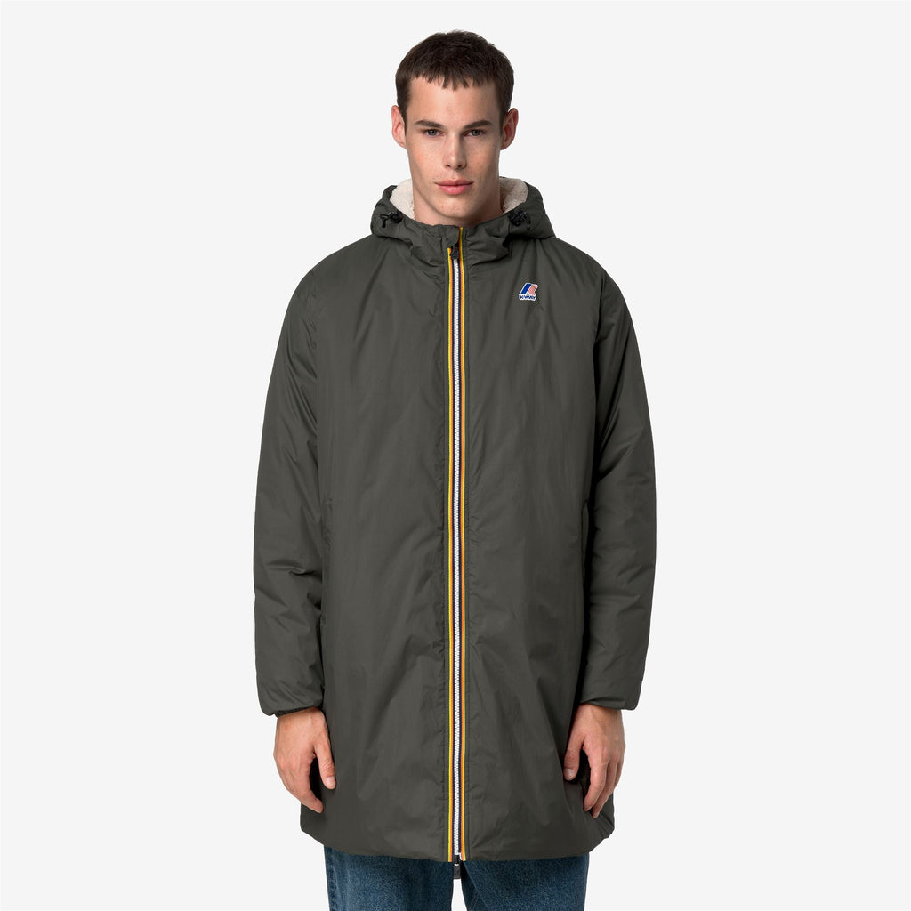 Jackets_UNISEX_LE VRAI 4.0 EIFFEL EAST ORSETTO_3/4 Length_GREEN BLACKISH - Commercial 2