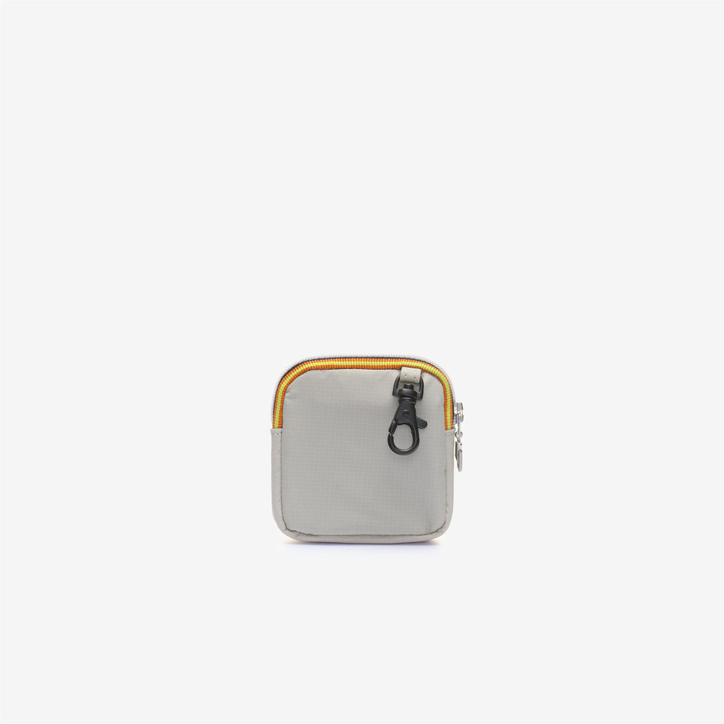 Small Accessories_UNISEX_EMEE_Headphones_BEIGE LT - Commercial 2