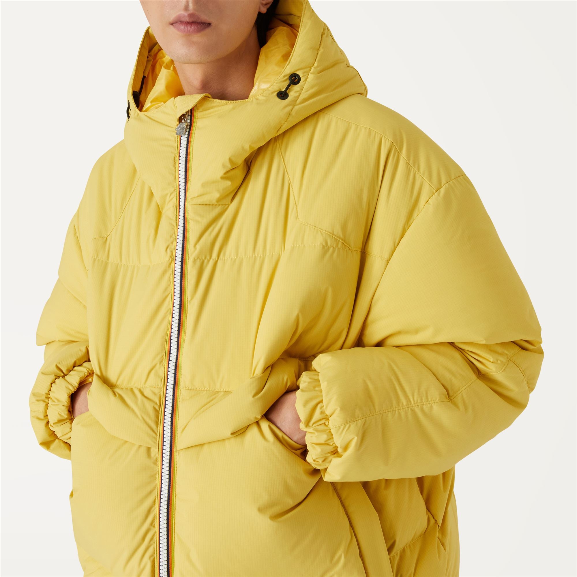 Jackets_Man_CLAUDEN 2.1 AMIABLE_Mid_Yellow Gold - Commercial 7