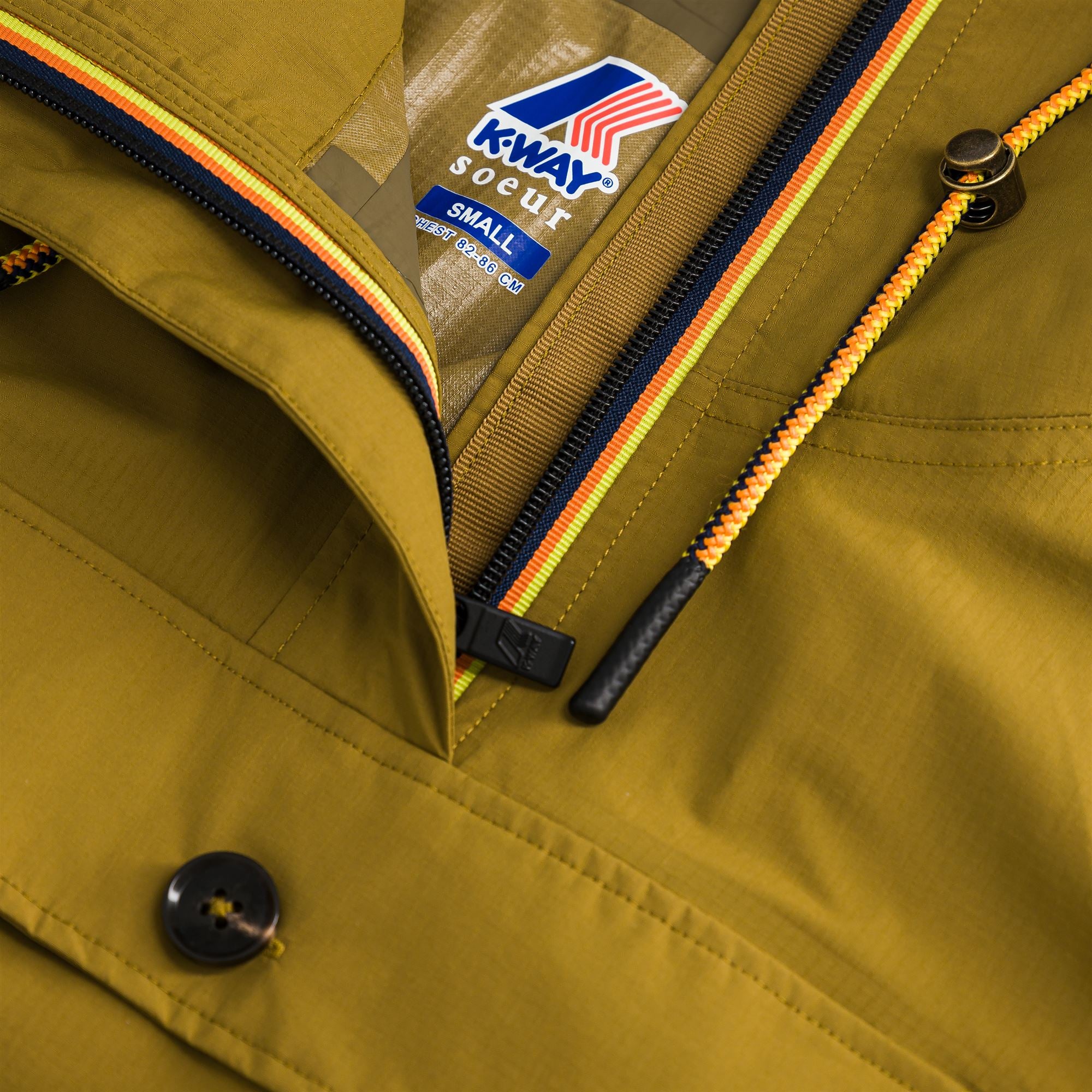 Jackets_Woman_LE VRAI 2.1 AMIABLE SOISIC SOEUR_Short_Brown Yellowish - Commercial 3