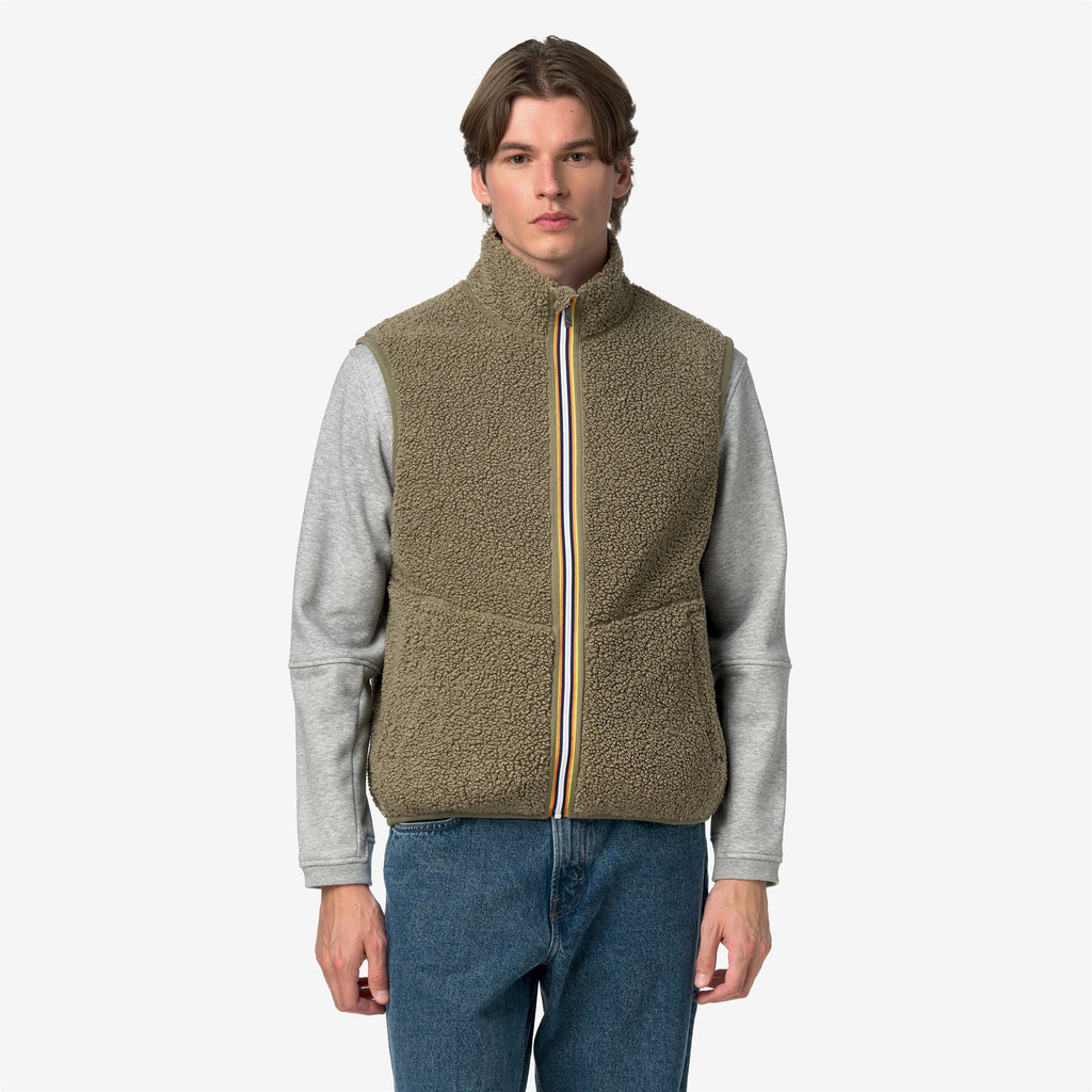 Fleece_Man_YANNICK SHERPA POLAR DOUBLE_Vest_Green Army-Green Army - Commercial 4