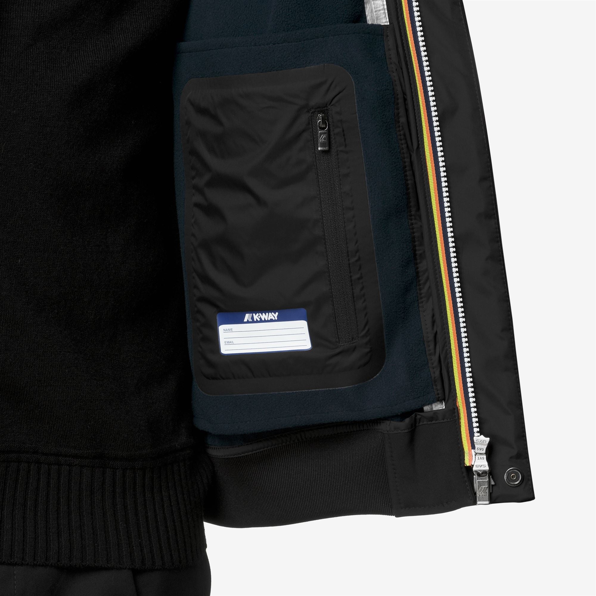 Jackets_MAN_JOACHIM BONDED_Short_Black Pure - Blue Depth - Commercial 7