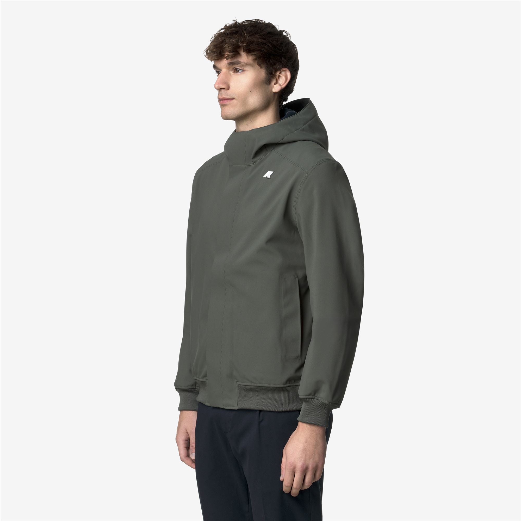 Jackets_MAN_JOACHIM BONDED_Short_GREEN BLACKISH  - Blue Depth - Commercial 5