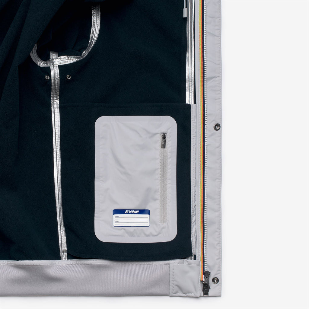 Jackets_Man_JOACHIM BONDED_Short_Grey Ash - Blue Depth - Commercial 2