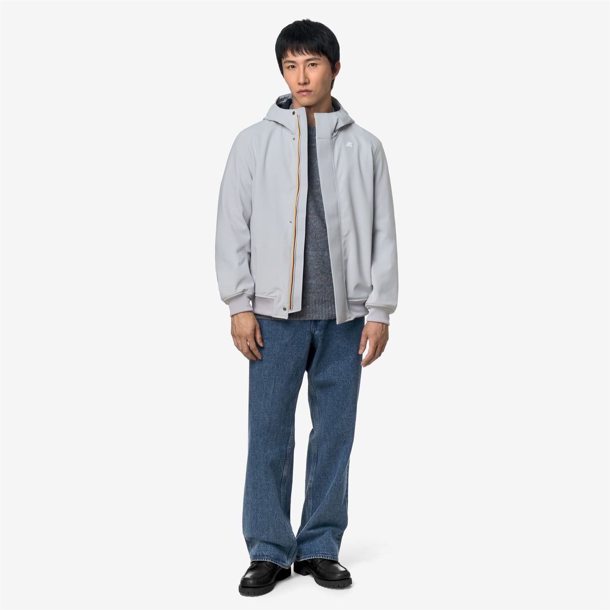 Jackets_Man_JOACHIM BONDED_Short_Grey Ash - Blue Depth - Commercial 7