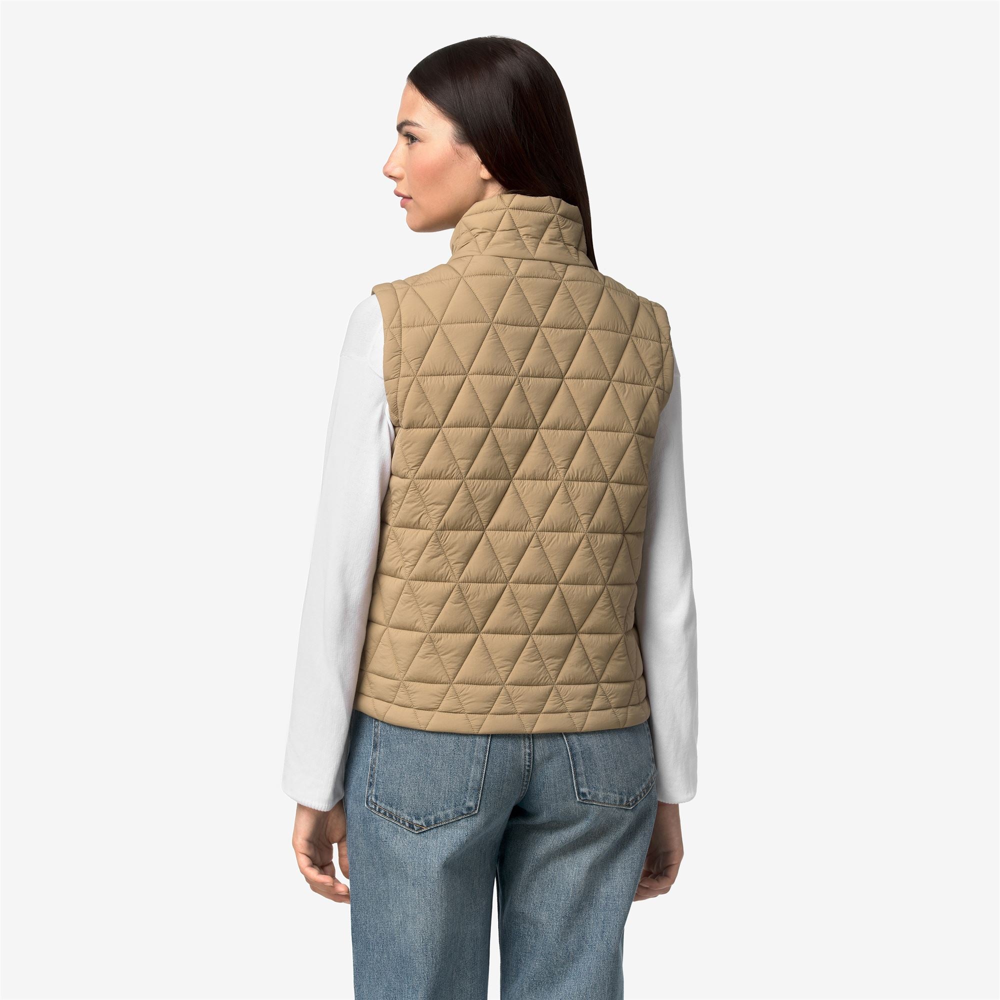 Jackets_Woman_SATINE DIAMOND QUILTED WARM_Vest_Beige Khaki - Commercial 6