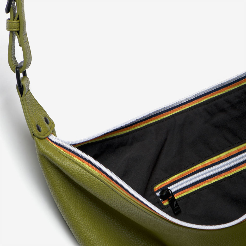 Bags_Woman_LEAPHEE_Shoulder Bag_Green Gold - Commercial 2