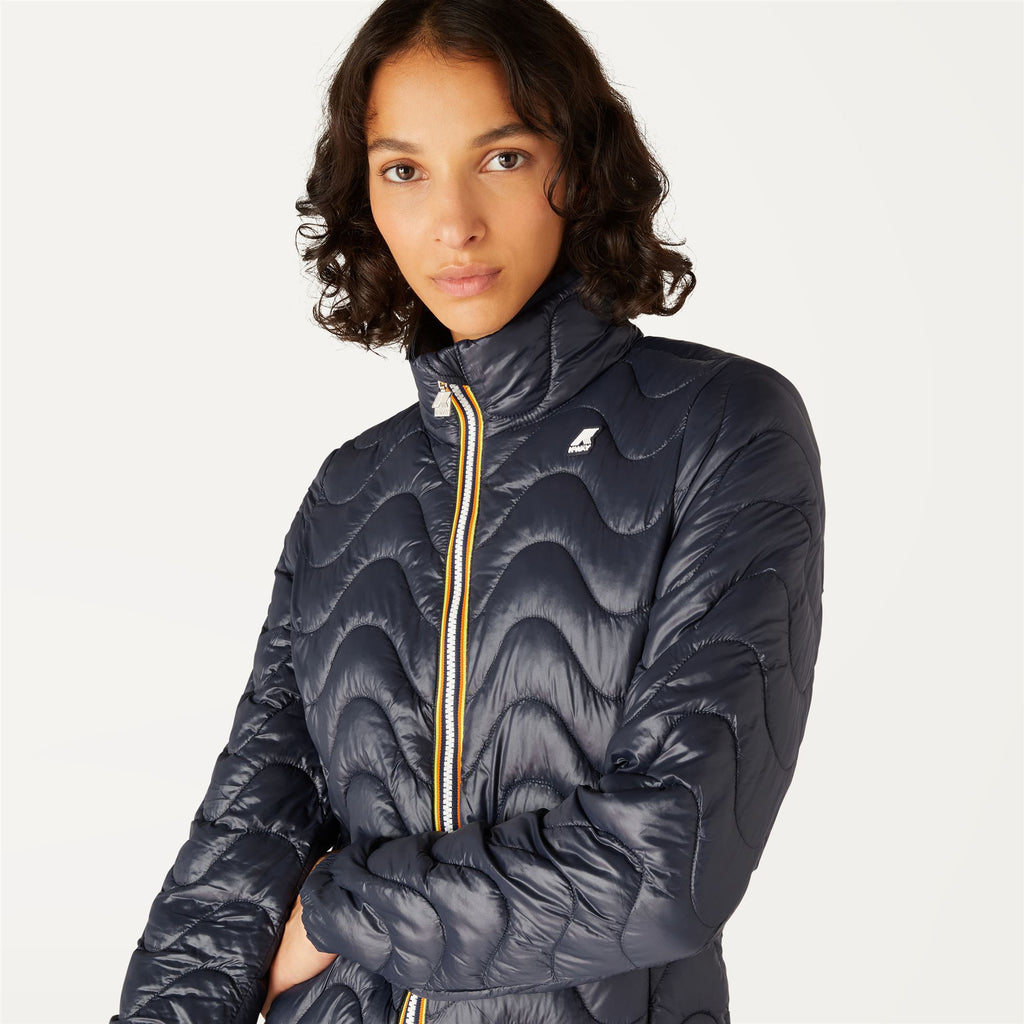 Jackets_WOMAN_VIOLETTE QUILTED WARM_Short_Blue Depth - Commercial 7