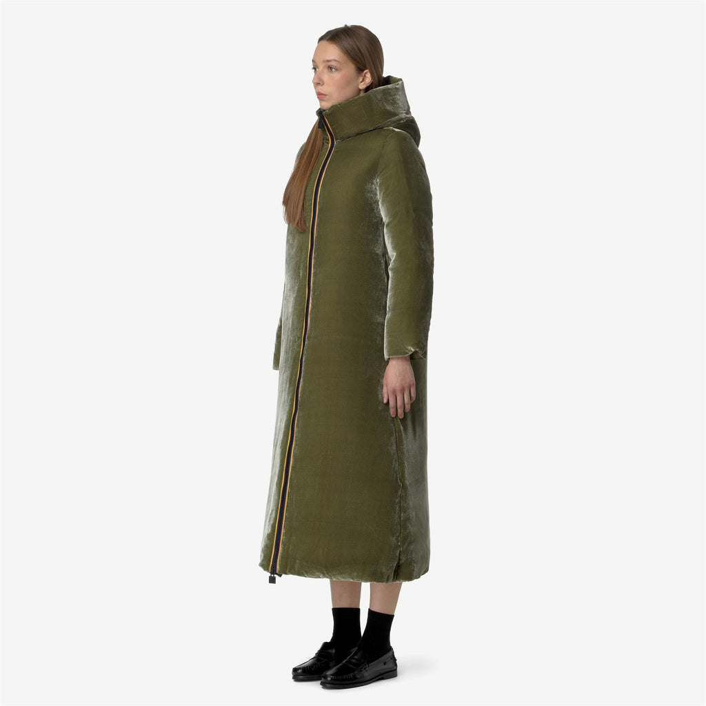 Jackets_WOMAN_ORLEN VELVET THERMO DOUBLE_Long_Green Winter - Commercial 5