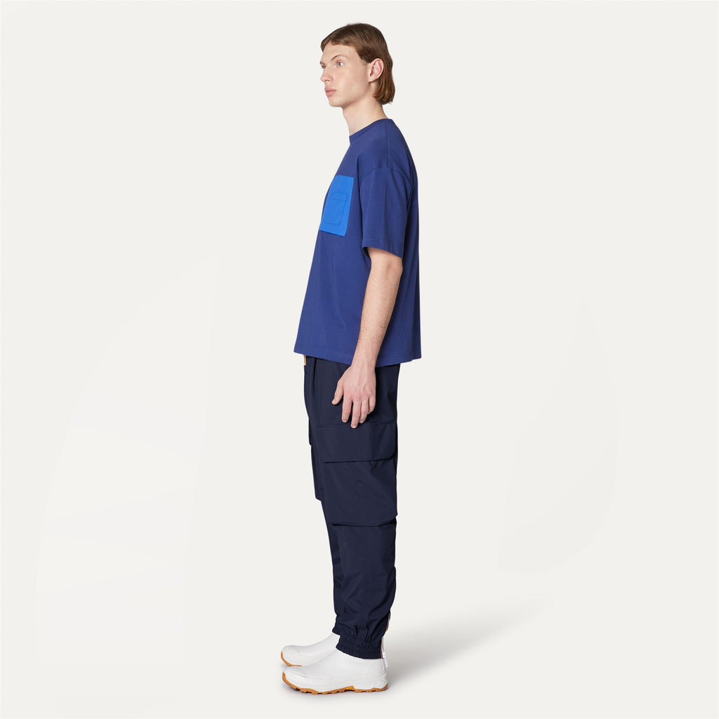 Pants_UNISEX_LEO POCKET 2.1 AMIABLE SILVER_Cargo_Blue Print - Blue Royal - Commercial 5