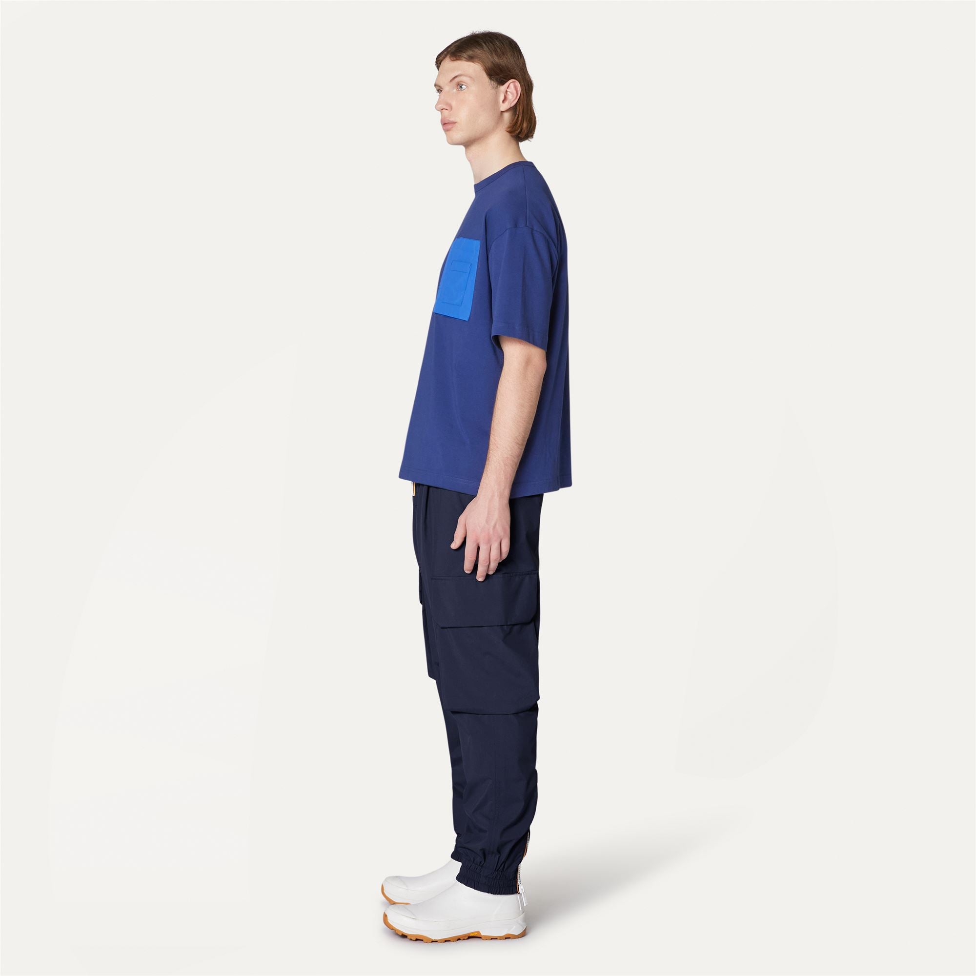 Pants_UNISEX_LEO POCKET 2.1 AMIABLE SILVER_Cargo_Blue Print - Blue Royal - Commercial 5