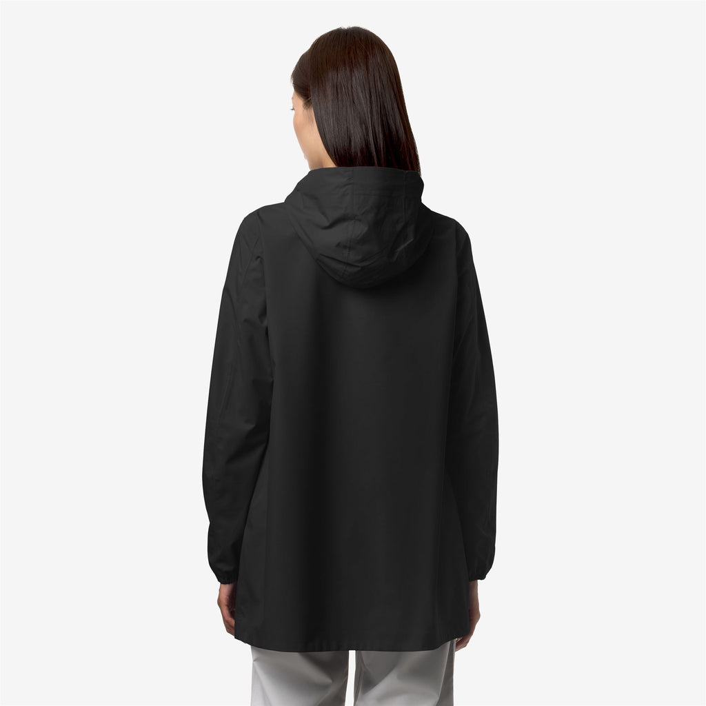 Jackets_WOMAN_SOPHIE STRETCH DOT_Mid_Black Pure - Commercial 6