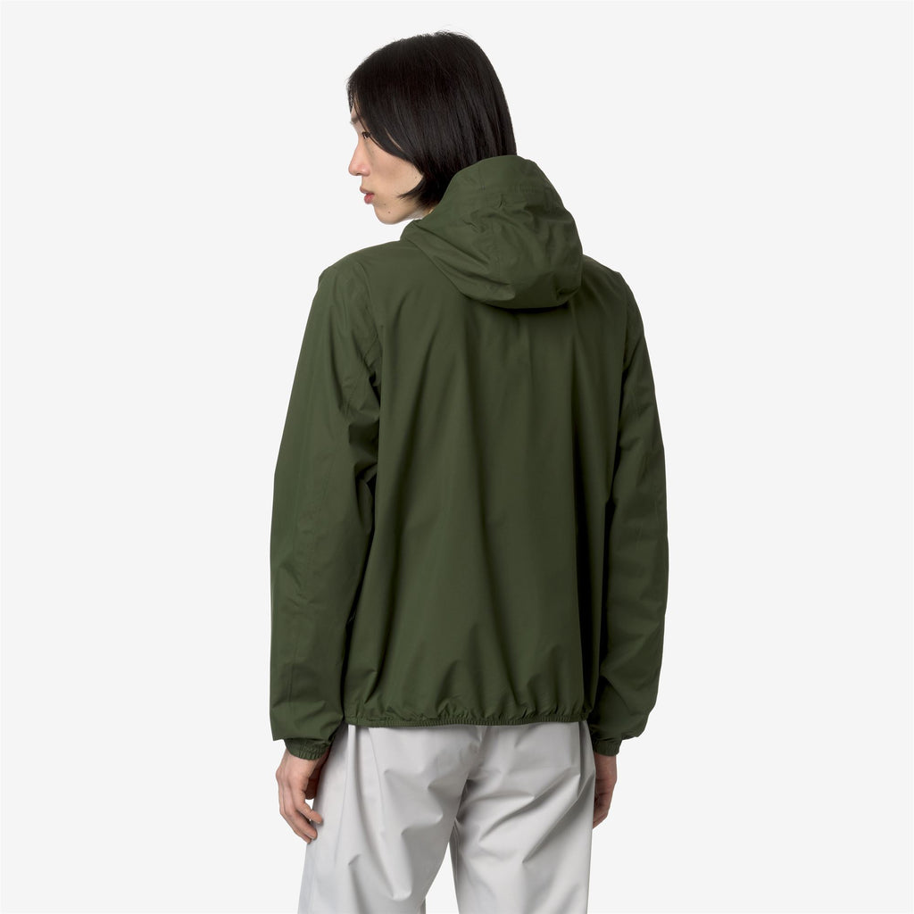 Jackets_MAN_JACK STRETCH DOT_Short_Green Cypress - Commercial 6