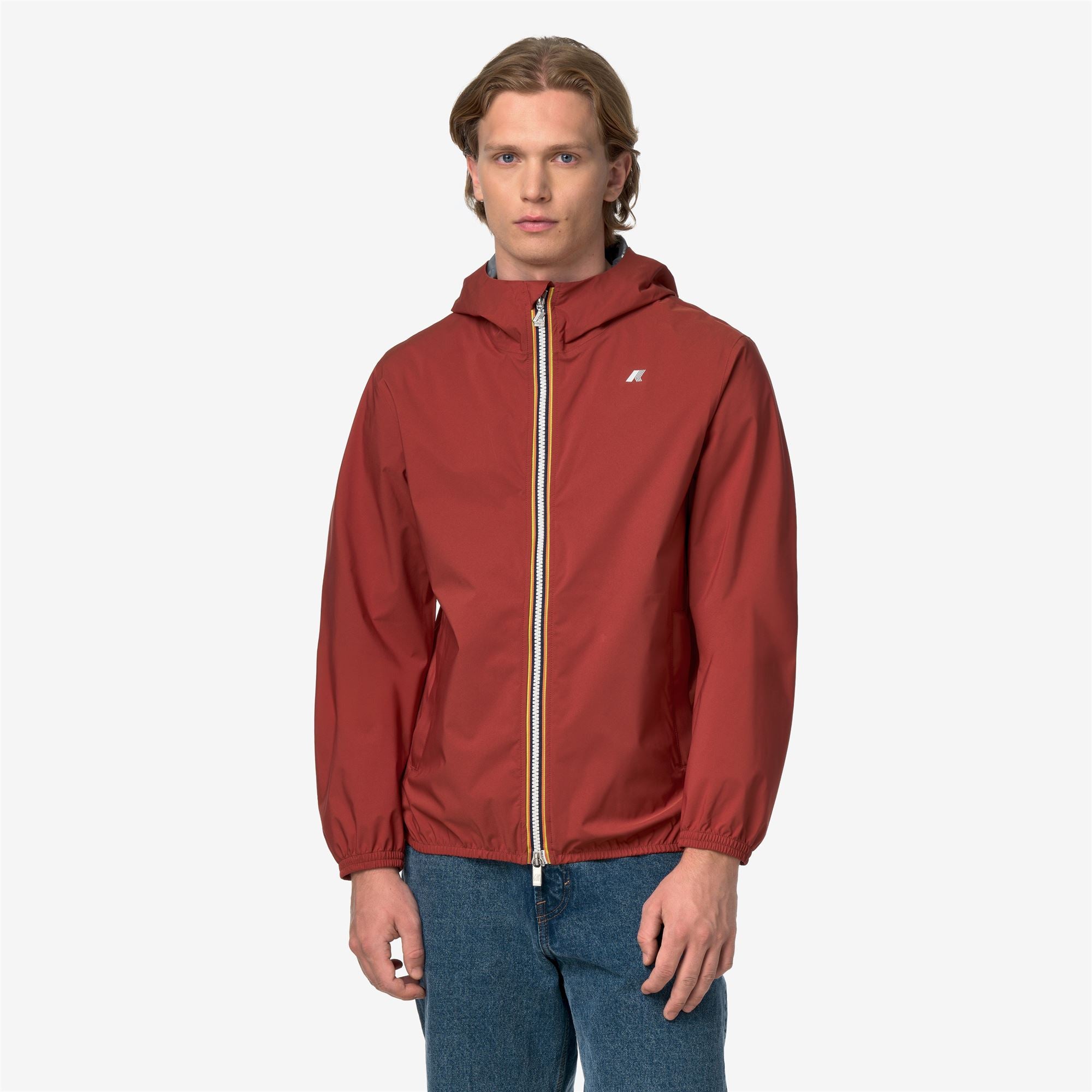 Jackets_Man_JACK STRETCH DOT_Short_Red Dk Chili - Commercial 4