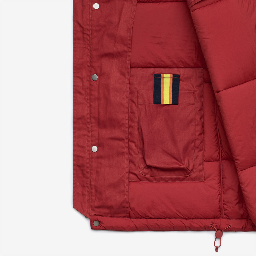 Jackets_Man_CARGI WAX COTTON NYLON_Short_Red Dk Chili - Commercial 2