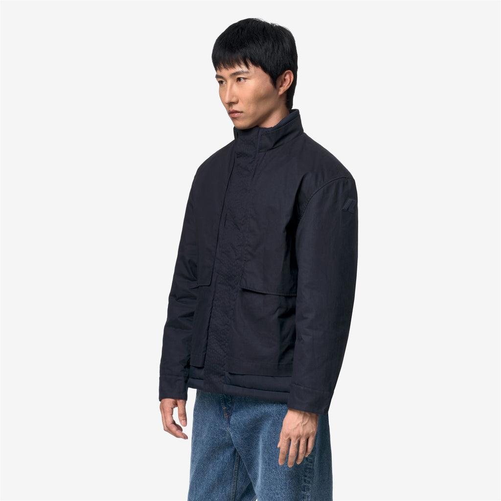 Jackets_Man_CARGI WAX COTTON NYLON_Short_Blue Depth - Commercial 5