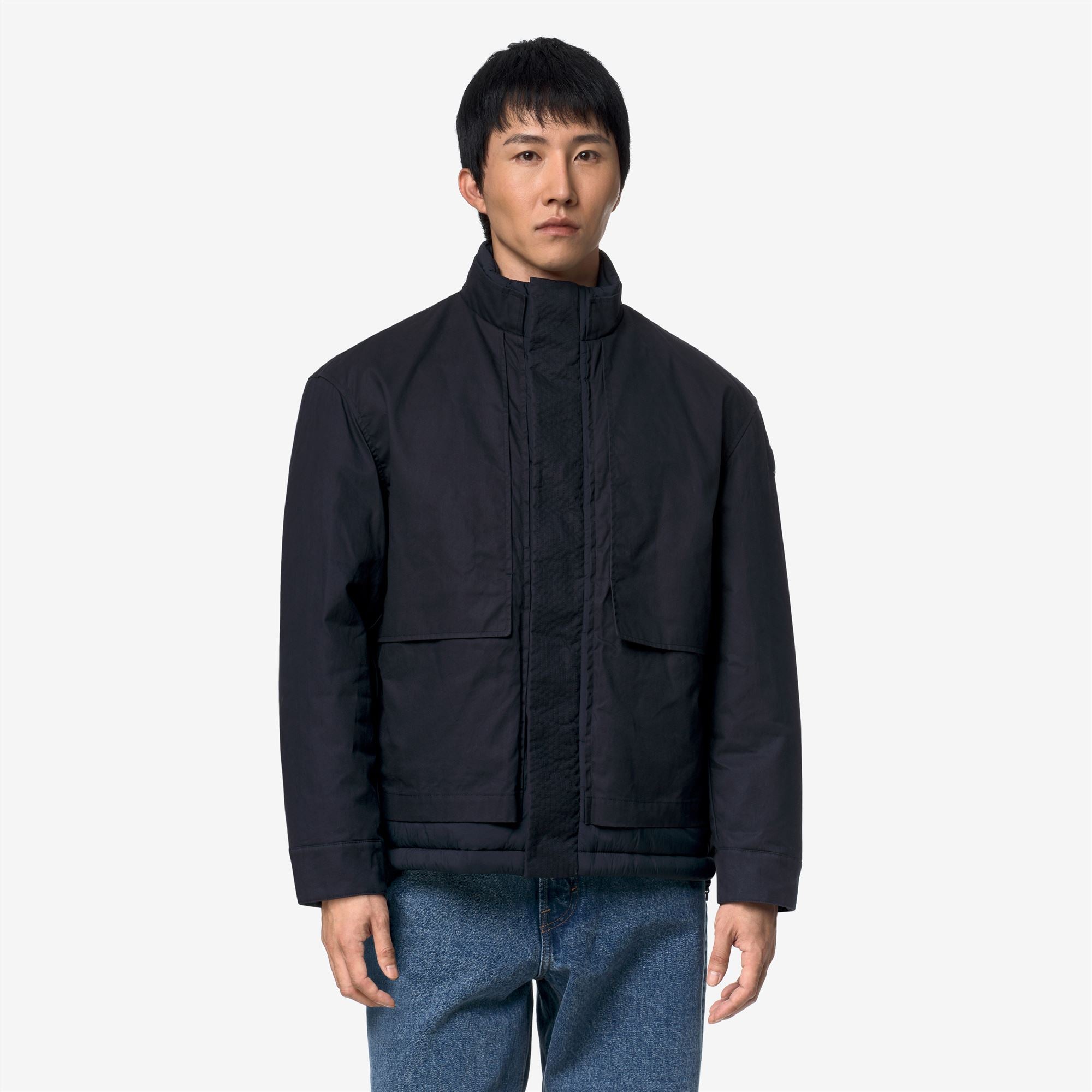 Jackets_Man_CARGI WAX COTTON NYLON_Short_Blue Depth - Commercial 4