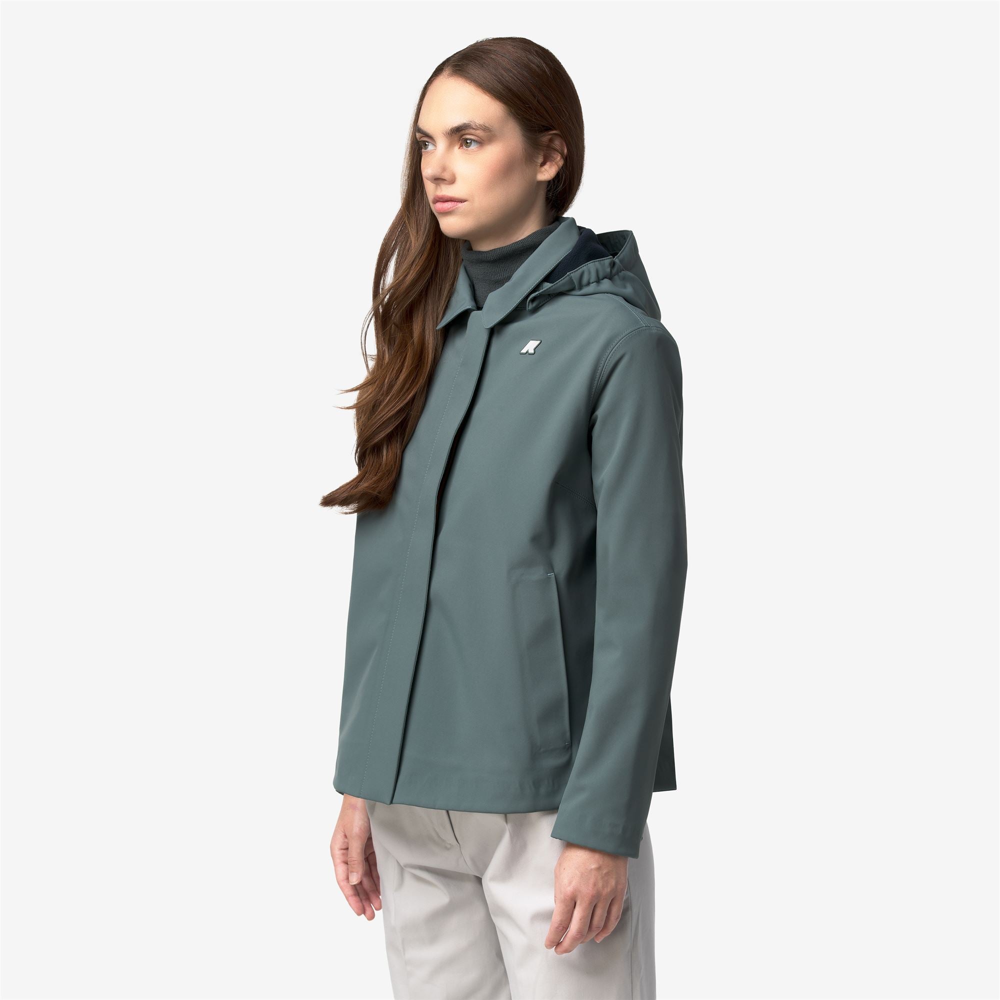 Jackets_Woman_BLEIZOU BONDED_Mid_Green Balsam - Blue Depth - Commercial 5