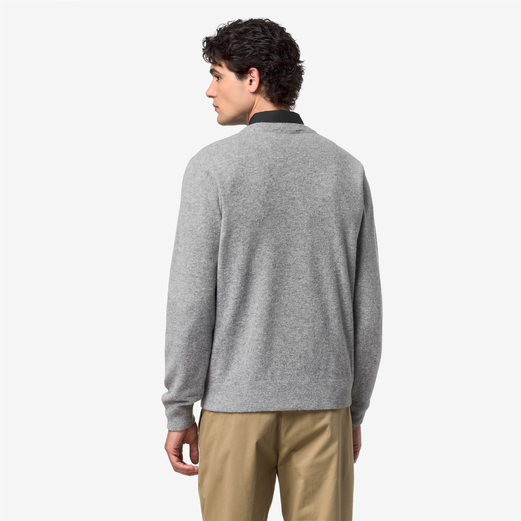 Knitwear_Man_SEBASTIEN FLEECE STITCH_Pull Over_Grey Md - Commercial 6