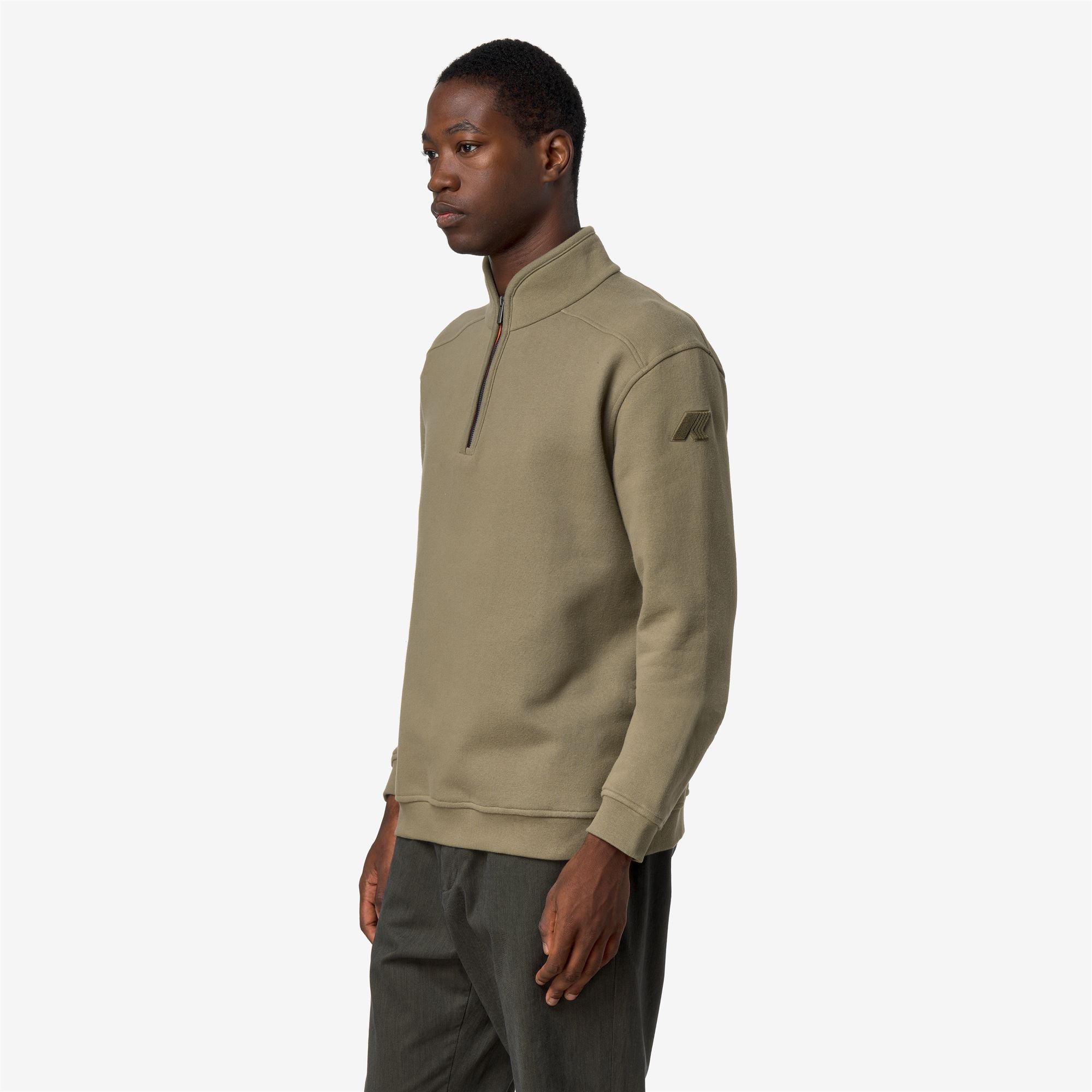 Fleece_Man_AUBIE COTTON CASHMERE_Jumper_Green Army - Commercial 5