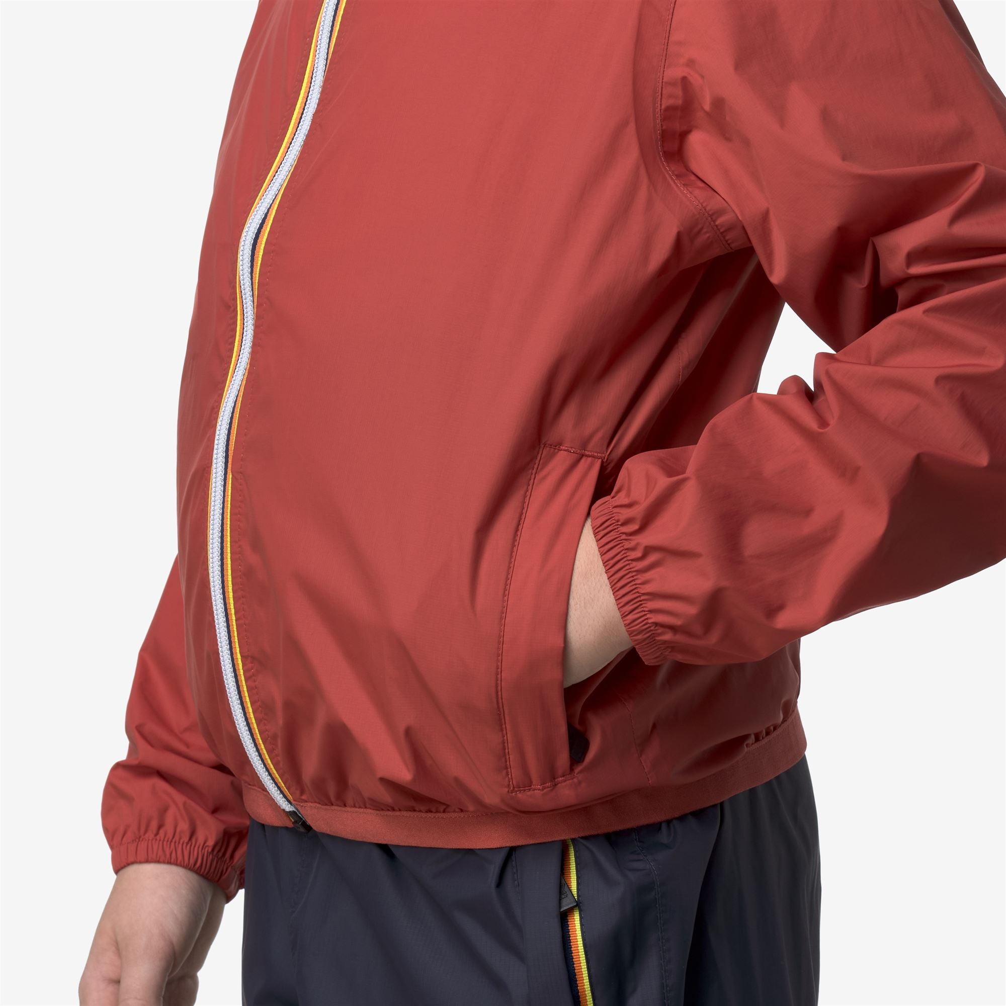 Jackets_KID UNISEX_P. LE VRAI 4.0 CLAUDE_Mid_Red Jasper - Commercial 7