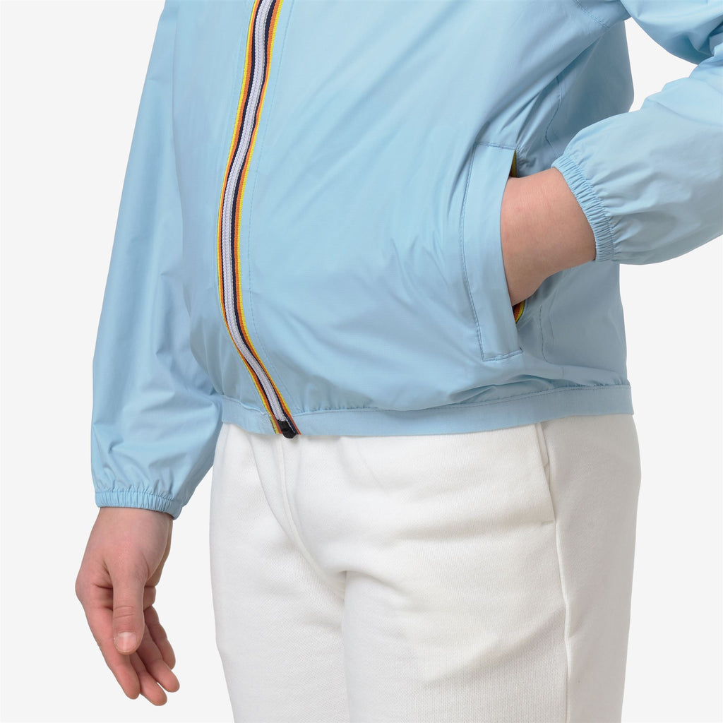Jackets_KID UNISEX_P. LE VRAI 4.0 CLAUDE_Mid_Blue Dream - Commercial 7
