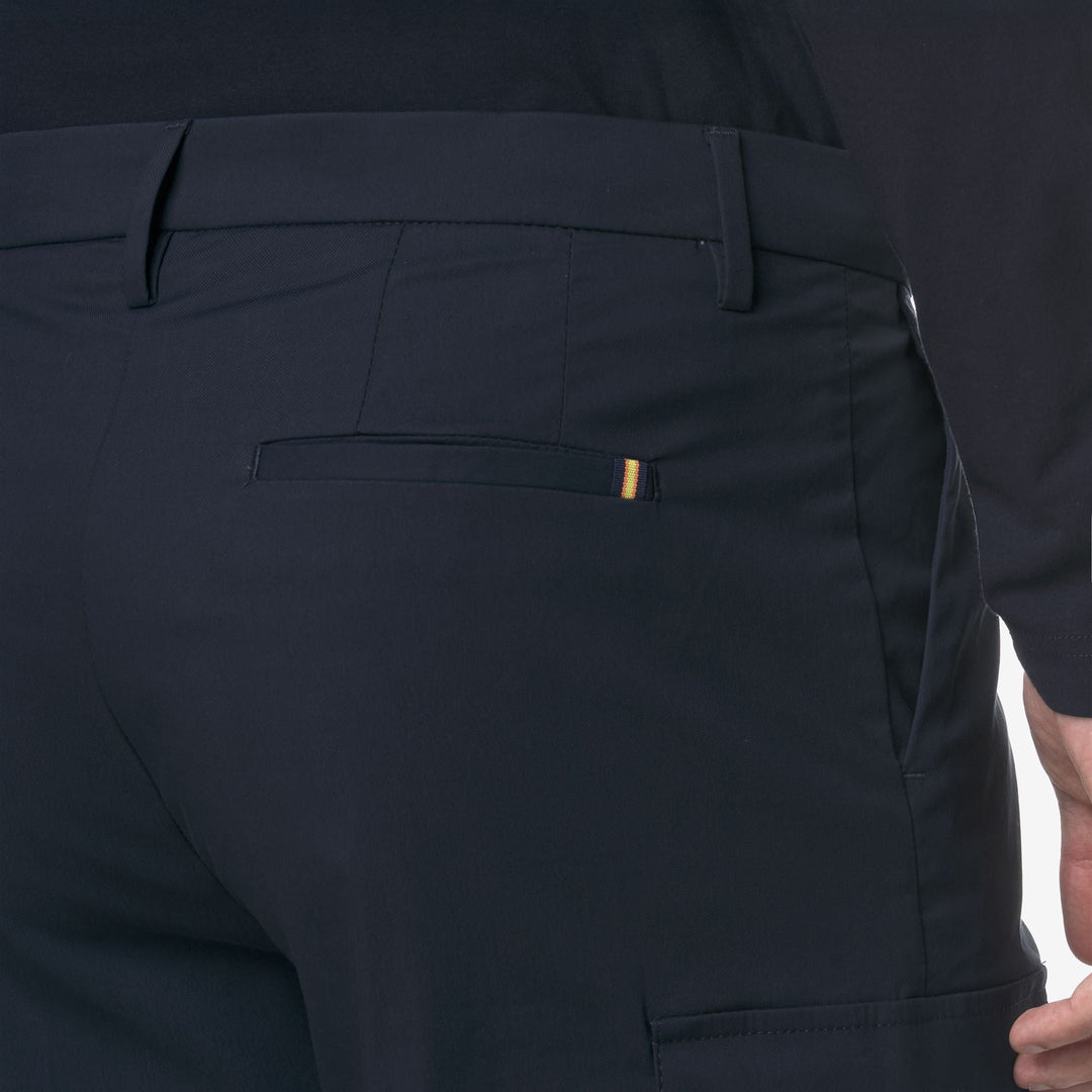 SERJE TWILL TECH - Shorts - Cargo - MAN - BLUE DEPTH