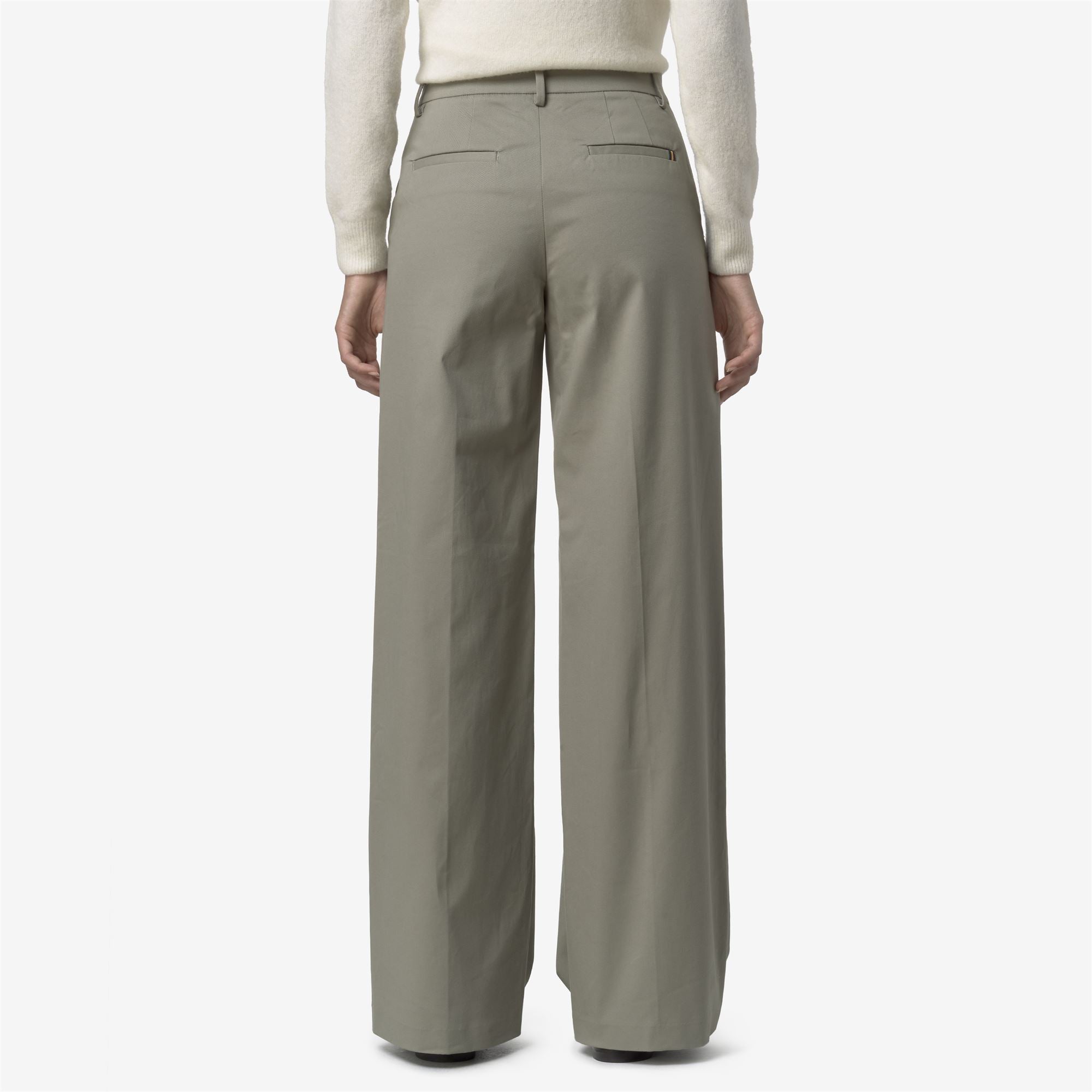 Pants_WOMAN_TYANNE TWILL TECH PEACH_Chino_Green Oak - Commercial 6